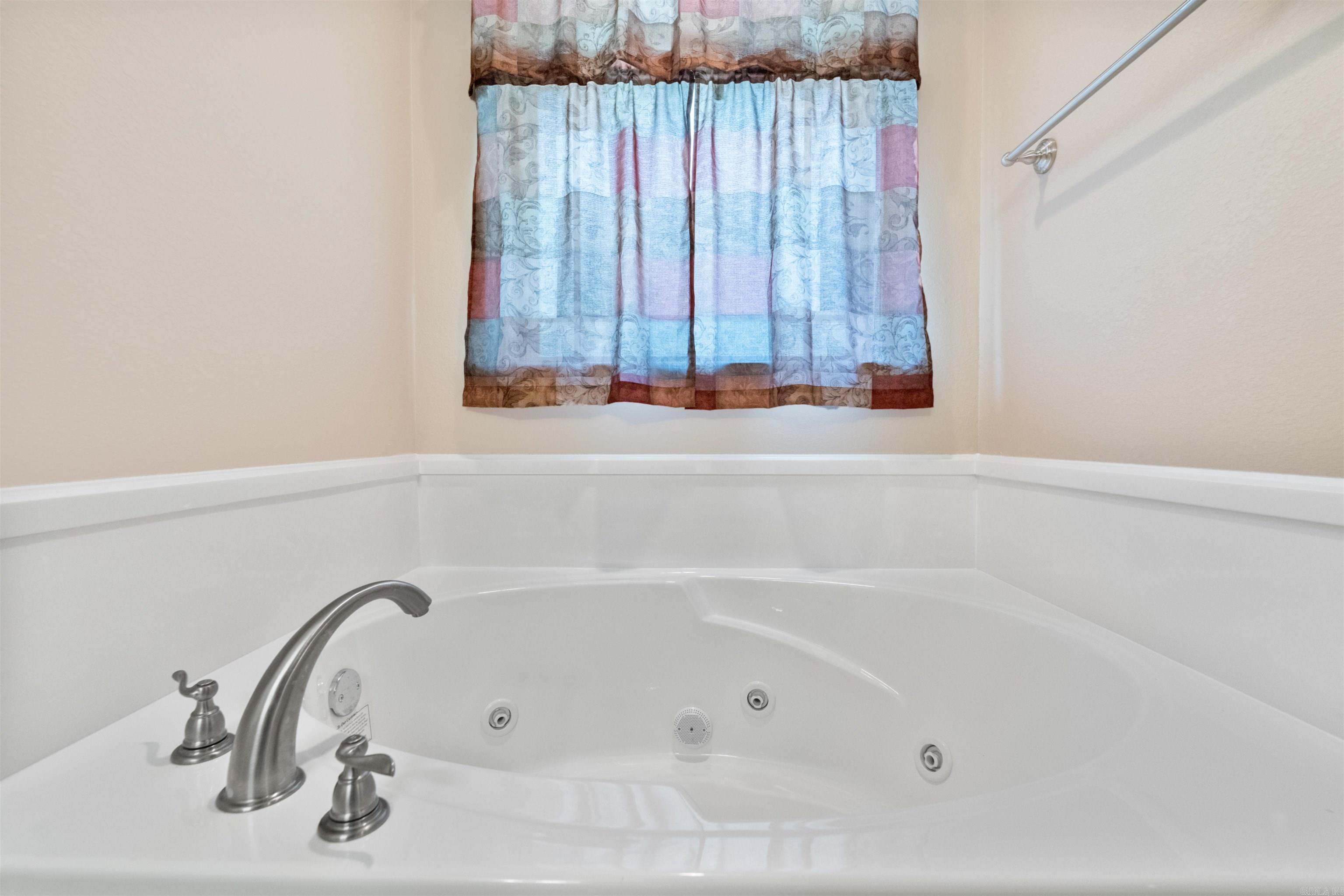 BASE MEADOWS ADDN - Residential