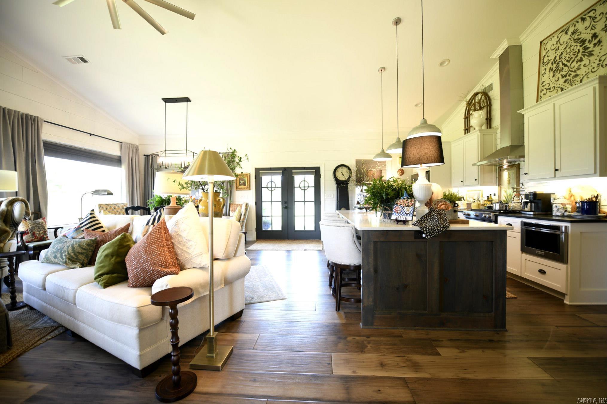 MOUNTAIN FORK (NO PARCELS) - Residential