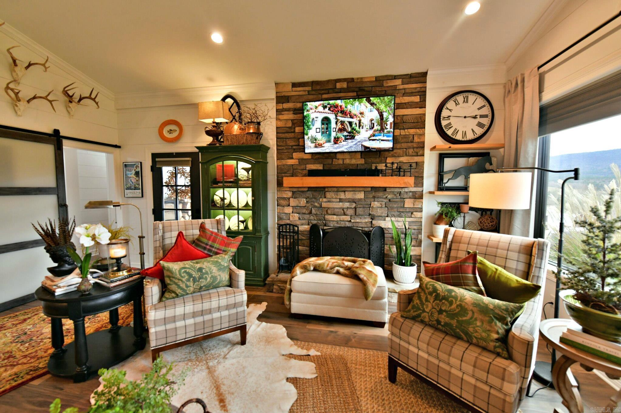 MOUNTAIN FORK (NO PARCELS) - Residential