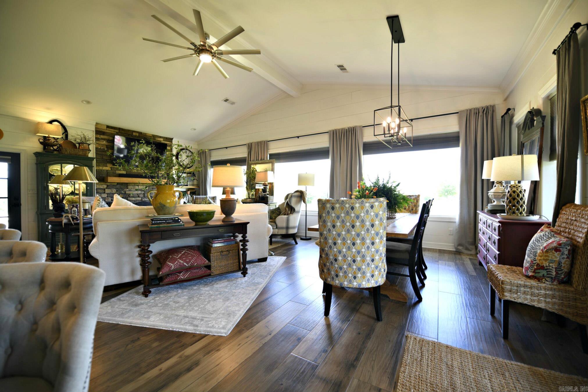 MOUNTAIN FORK (NO PARCELS) - Residential