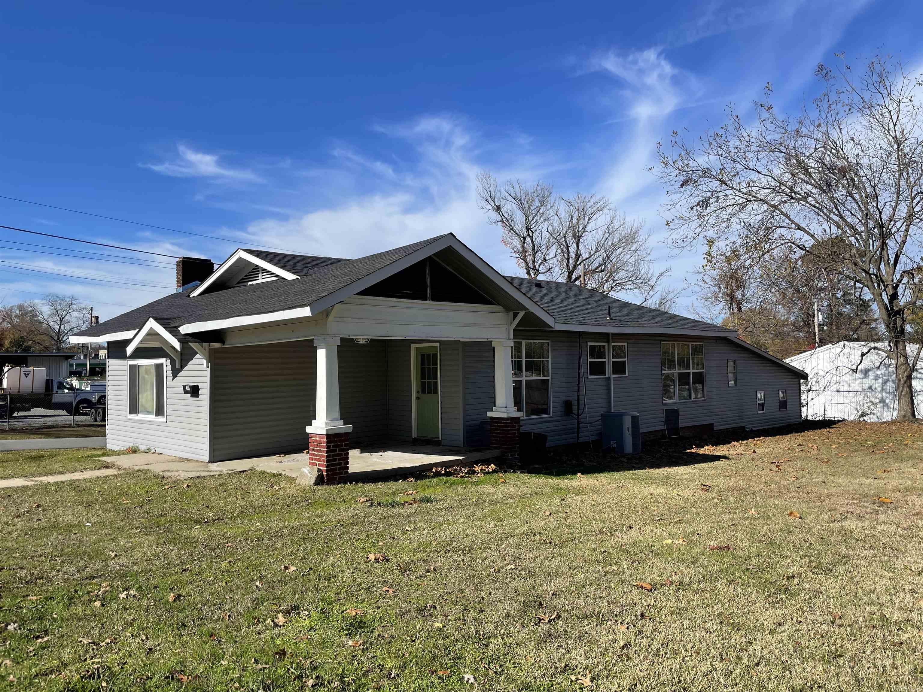 ORIGINAL TOWN OF SHERIDAN - Residential