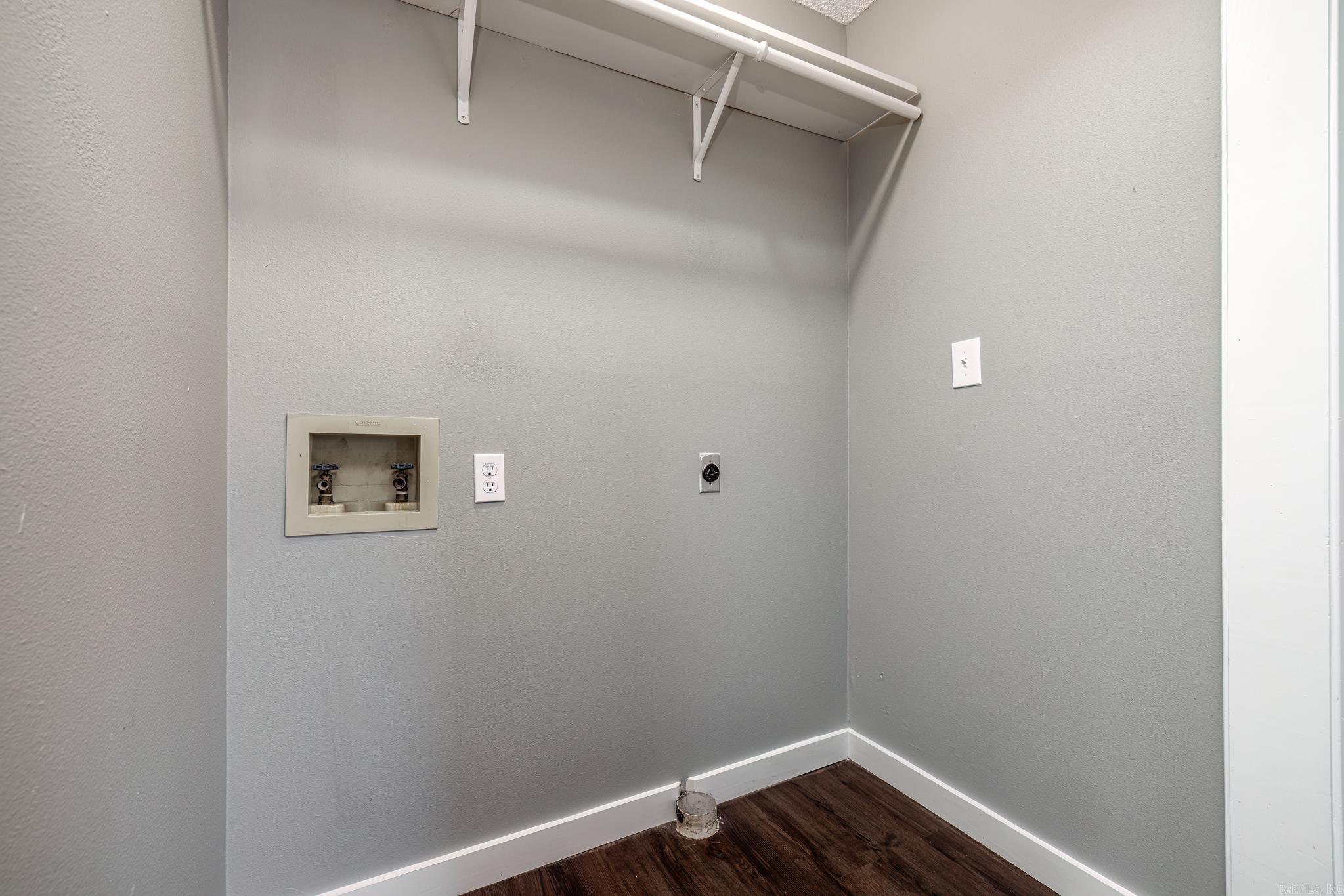 ASHTON PARK ADDN - Residential