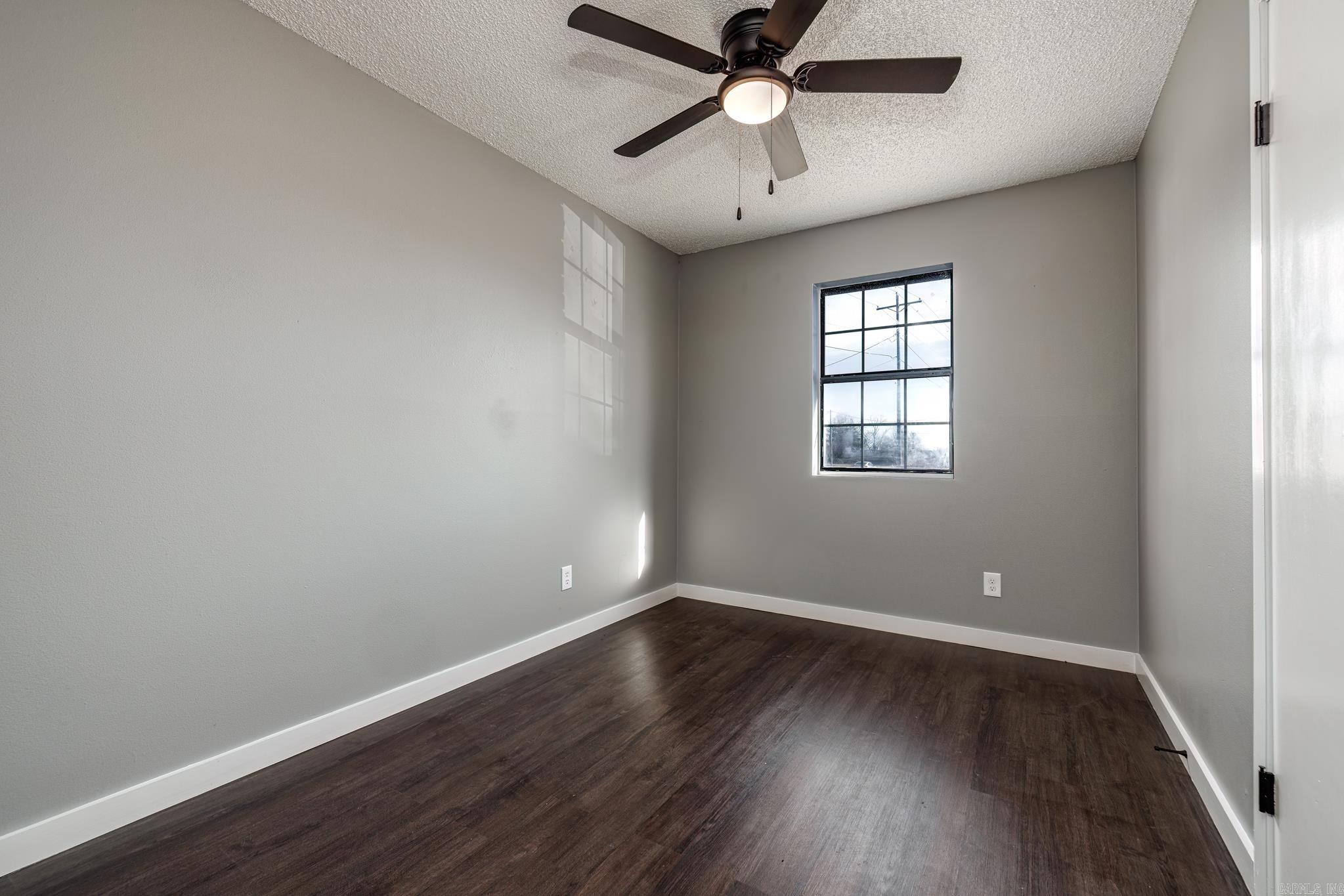 ASHTON PARK ADDN - Residential