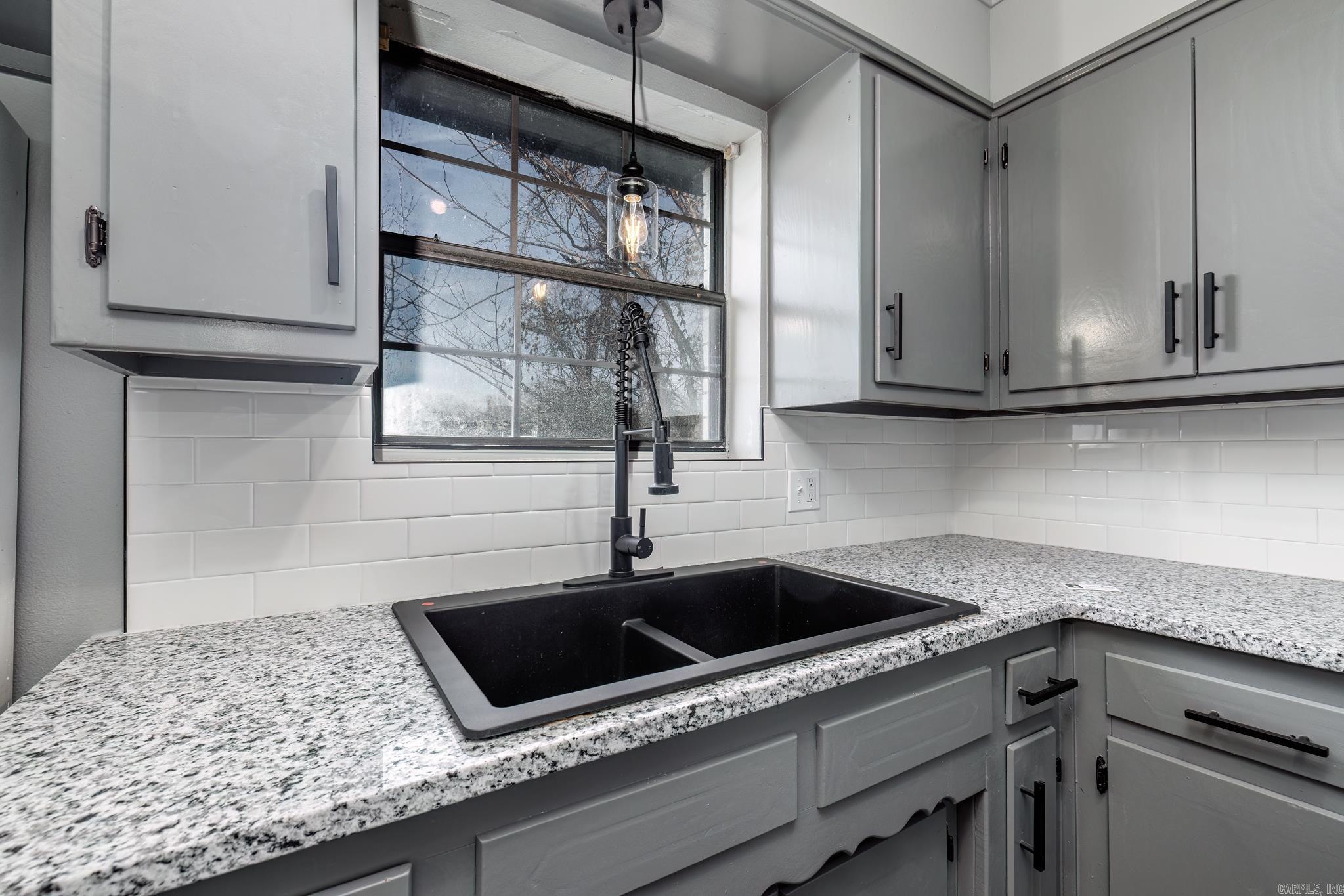 ASHTON PARK ADDN - Residential