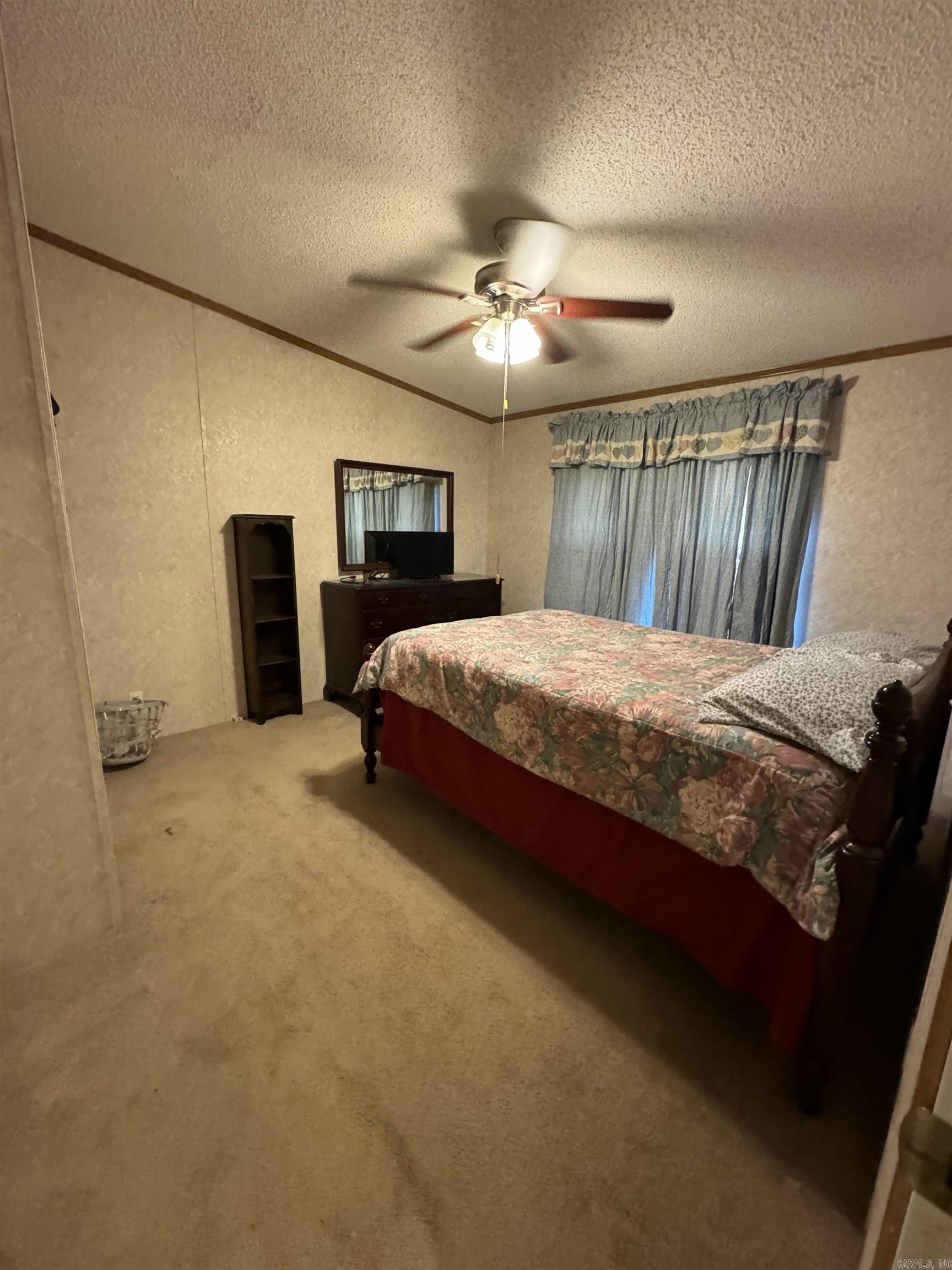 APPLE BLOSSOM FARMS - Residential