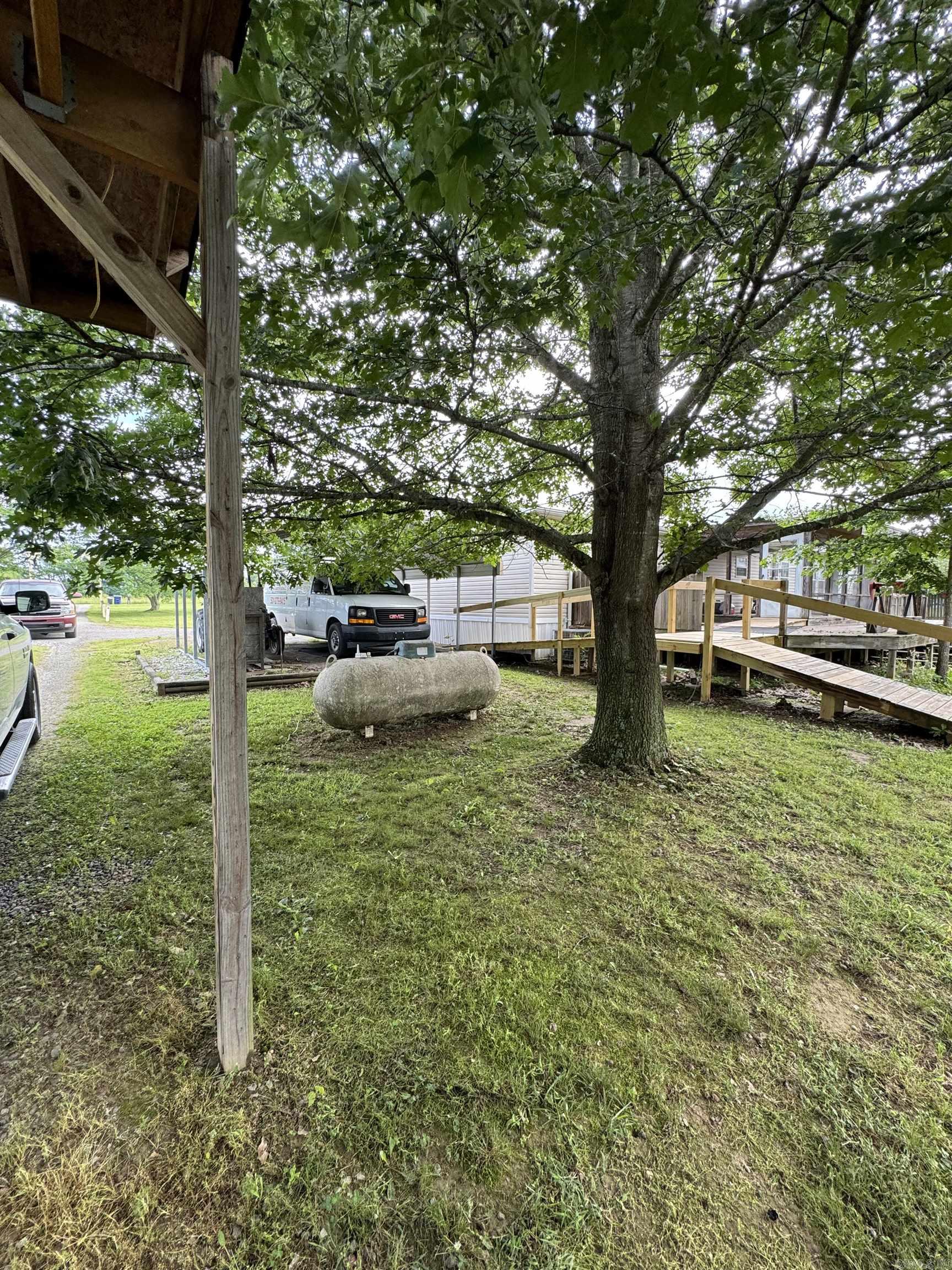 APPLE BLOSSOM FARMS - Residential