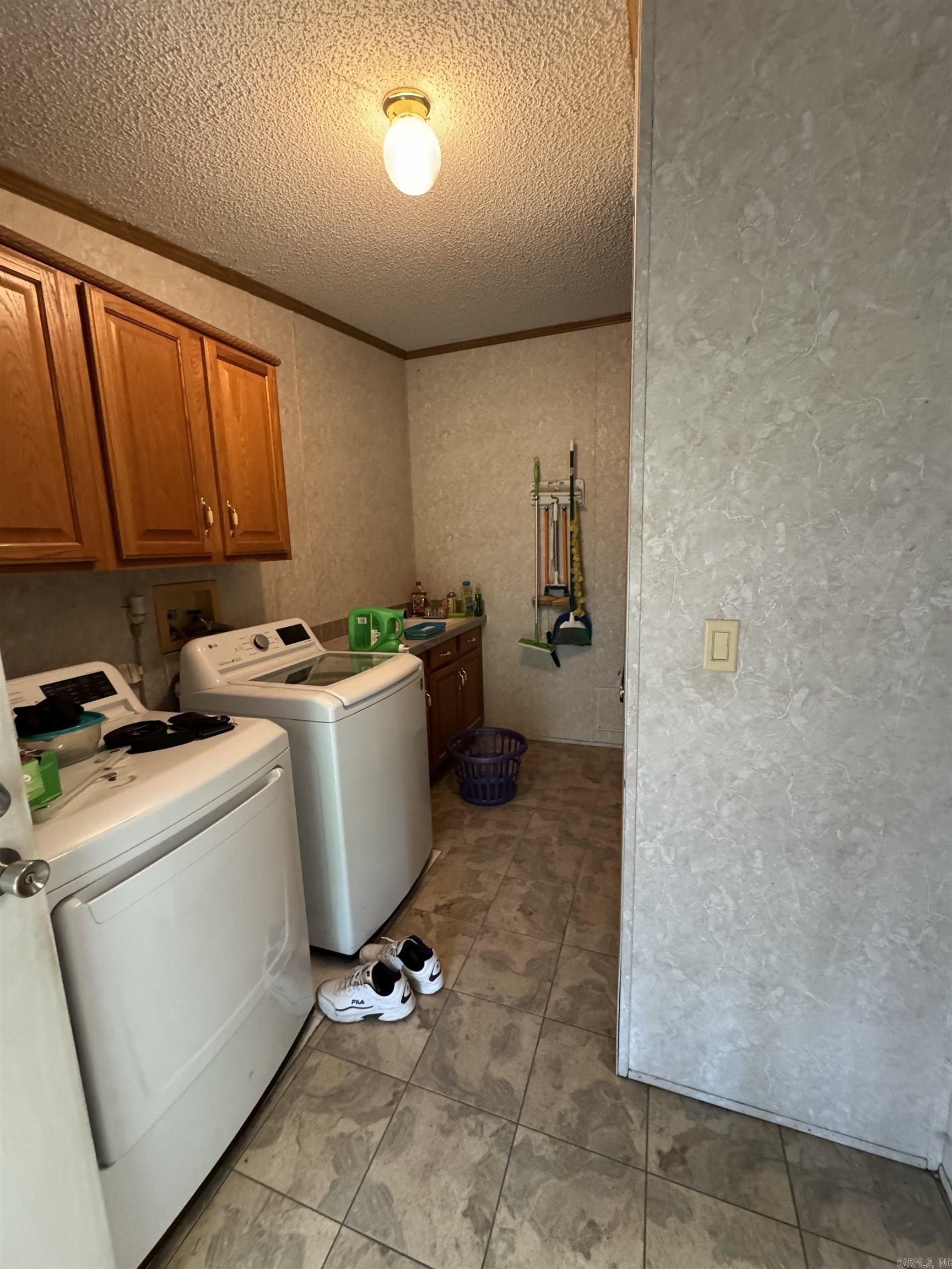 APPLE BLOSSOM FARMS - Residential