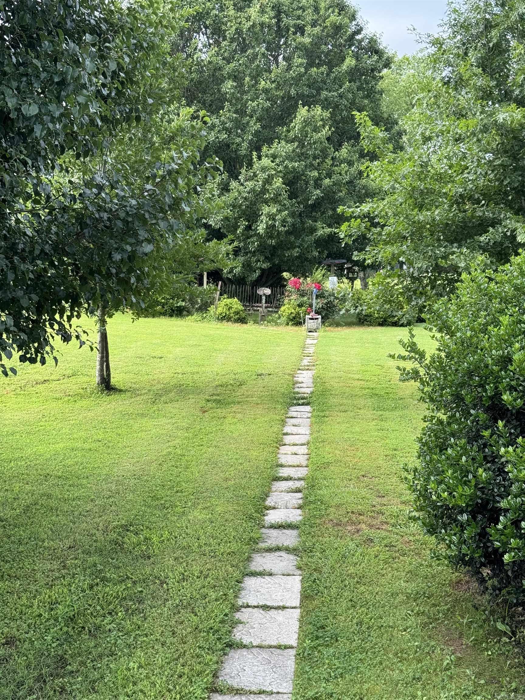 APPLE BLOSSOM FARMS - Residential