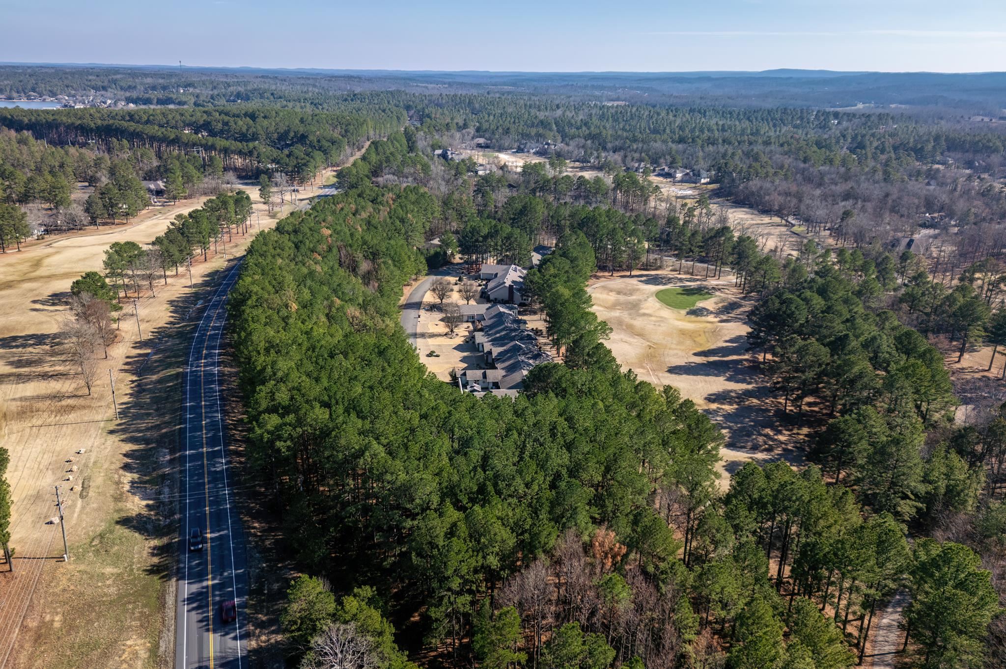 ISABELLA COURTS - Residential