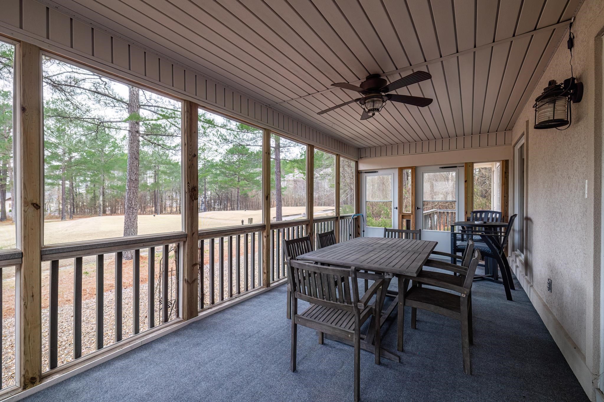 ISABELLA COURTS - Residential