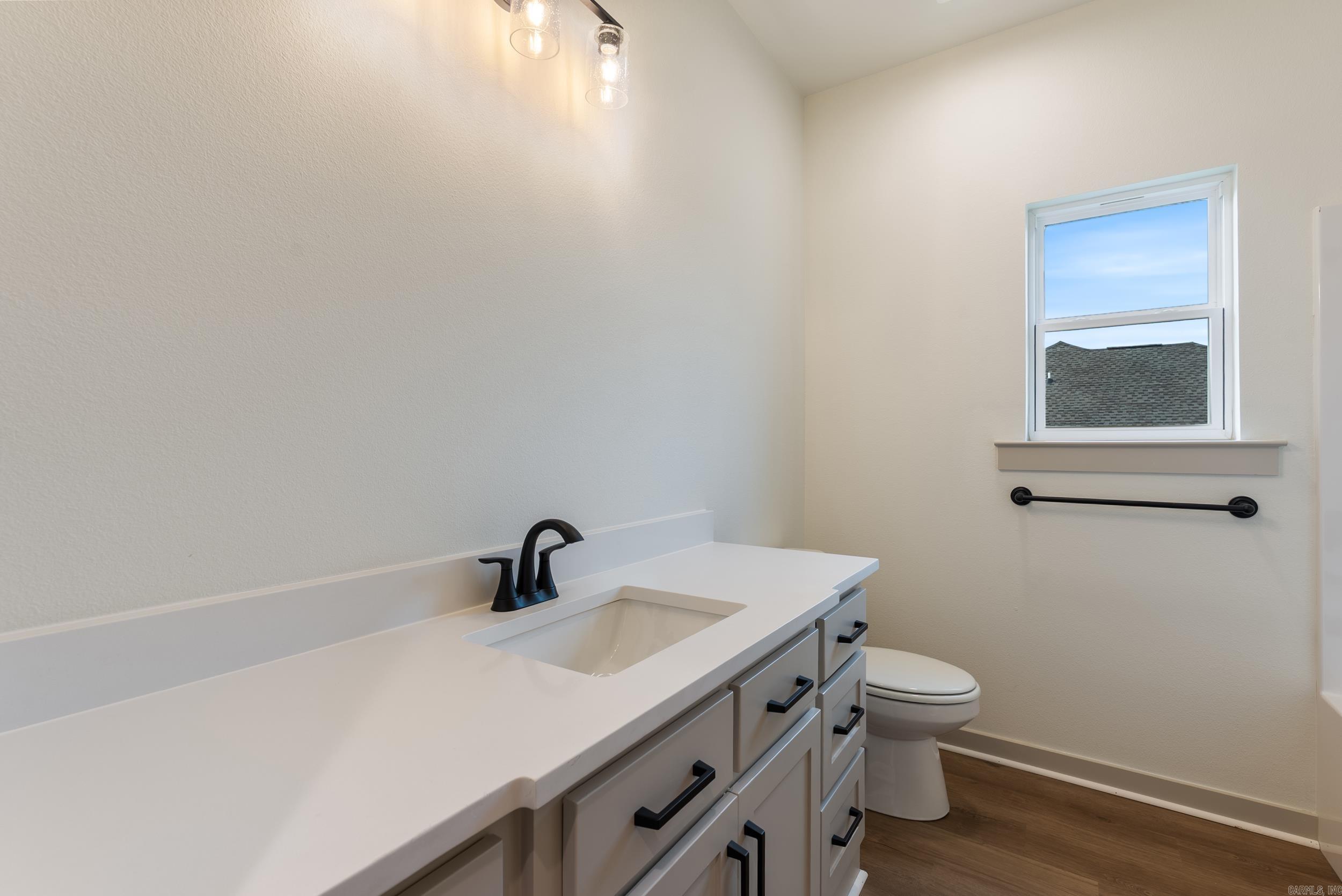 LEWIS COVE - Residential