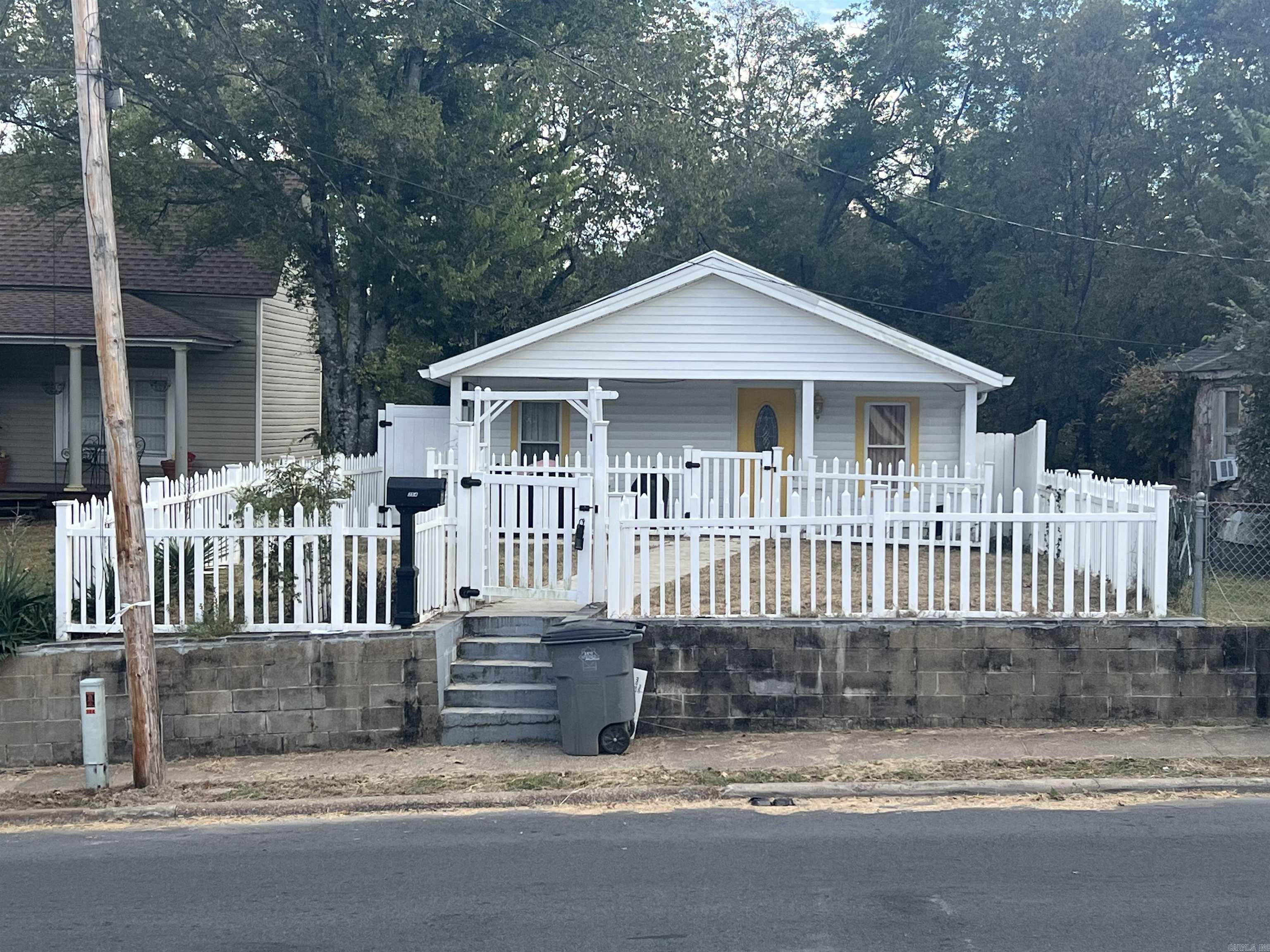 HSR BLK - Residential