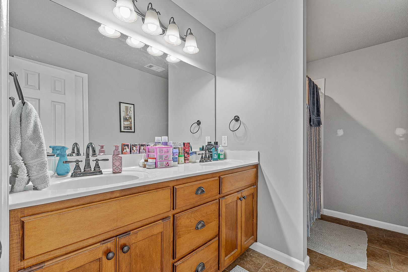 SHADOW RIDGE - Residential