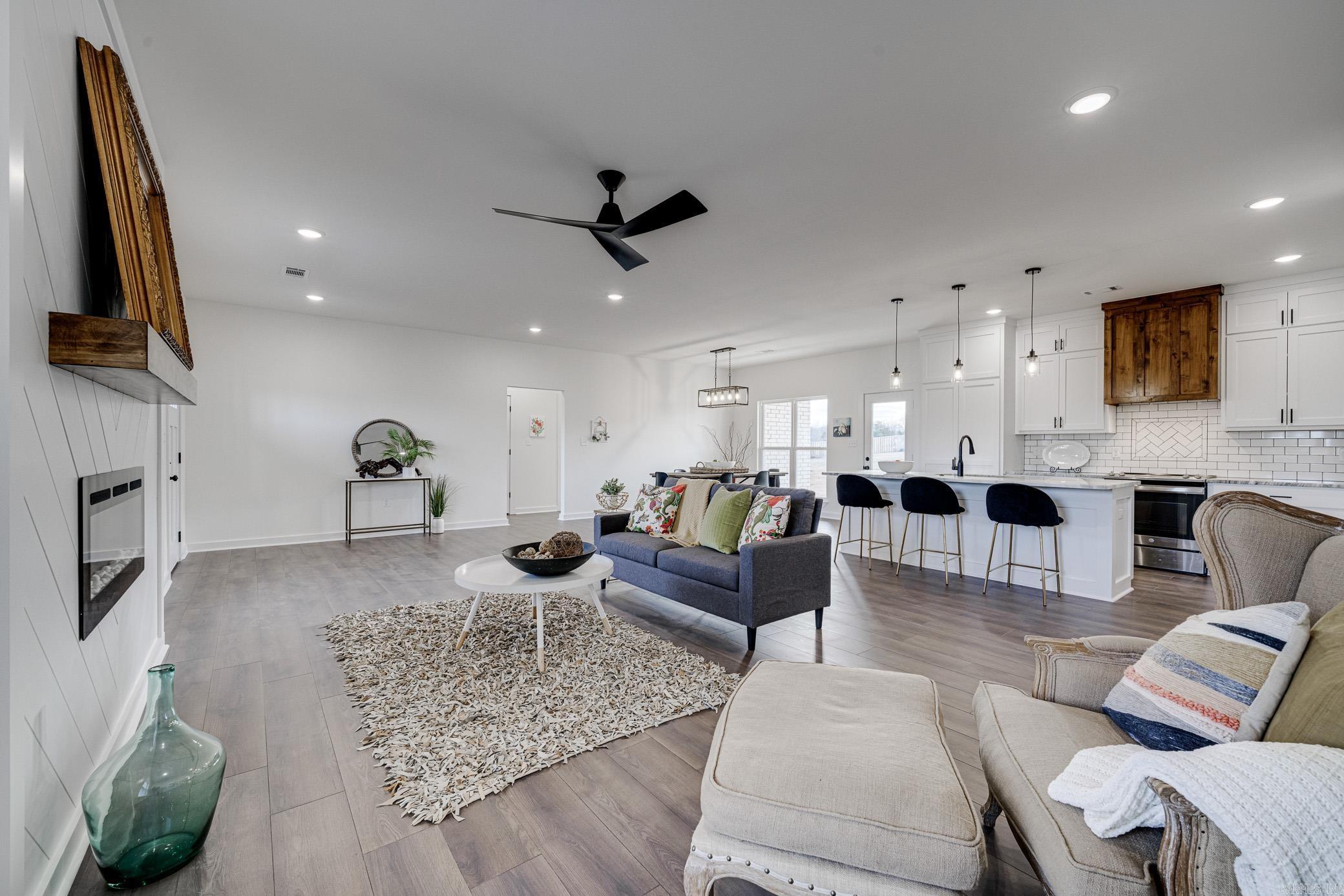 Persimmon Ridge Estates - Residential