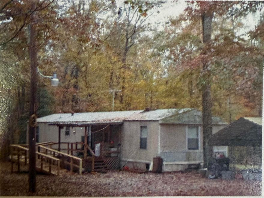 DON'T MISS YOUR CHANCE TO OWN 7 BEAUTIFUL ACRES IN A PEACEFUL RURAL SETTING IN GLEN ROSE SCHOOLS!! THE PROPERTY INCLUDES TWO OLDER MOBILE HOMES (NO PERMANENT FOUNDATIONS) WHICH ARE CURRENTLY RENTED FOR $1700 MONTH WITH LONG TERM TENANTS.  THIS PROPERTY OFFERS INCREDIBLE FLEXIBILITY.  PLENTY OF ROOM FOR ADDITIONAL HOMES, A SHOP OR RECREATIONAL USE.  OPPORTUNITIES DON'T COME AROUND LIKE THIS VERY OFTEN.    INFORMATION IN THE LISTING REFERS TO THE BIGGER/NEWER OF THE 2 HOMES.   AGENTS SEE REMARKS