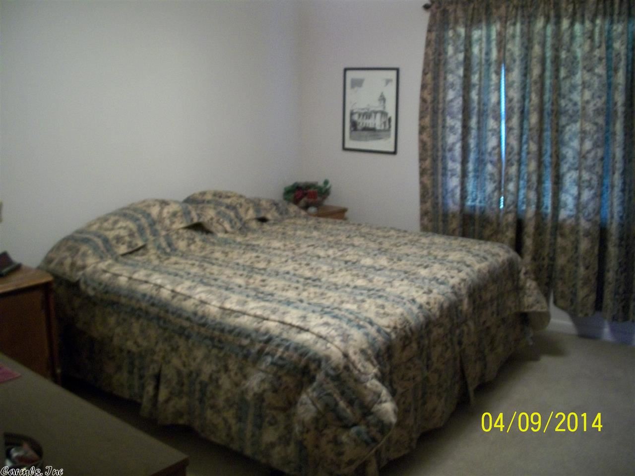 Pine Wood - Residential