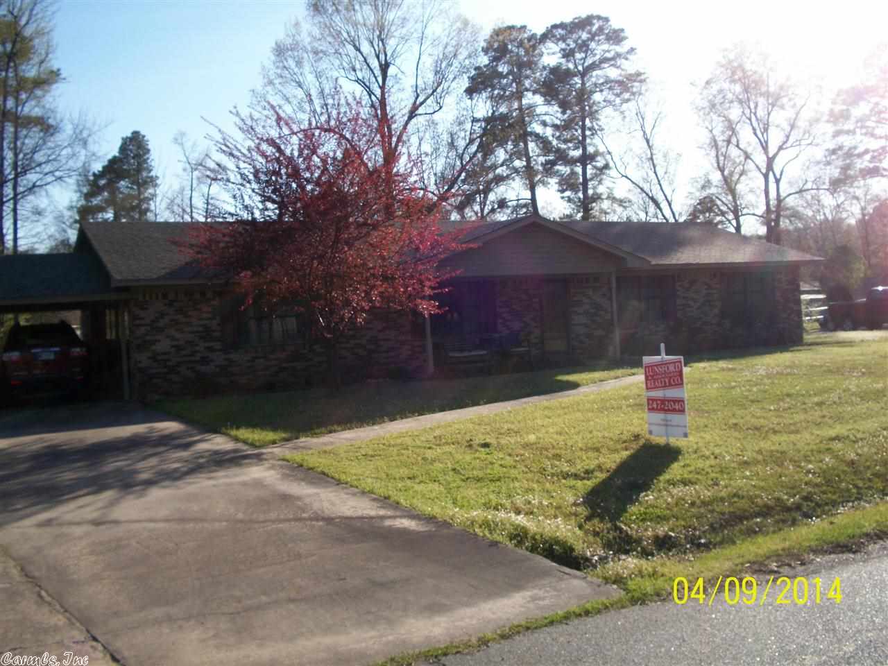 Pine Wood - Residential