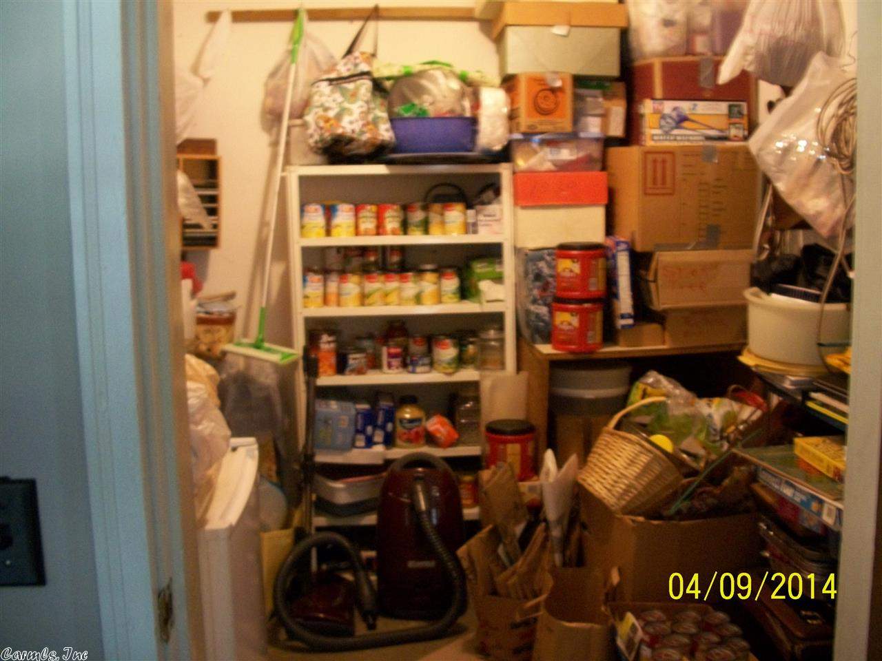 Pine Wood - Residential