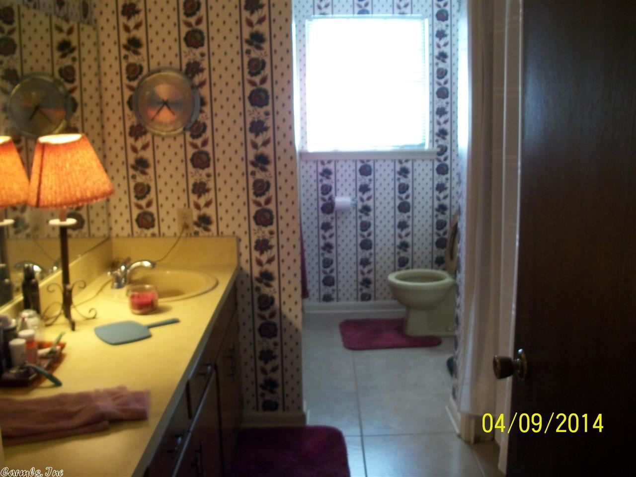 Pine Wood - Residential