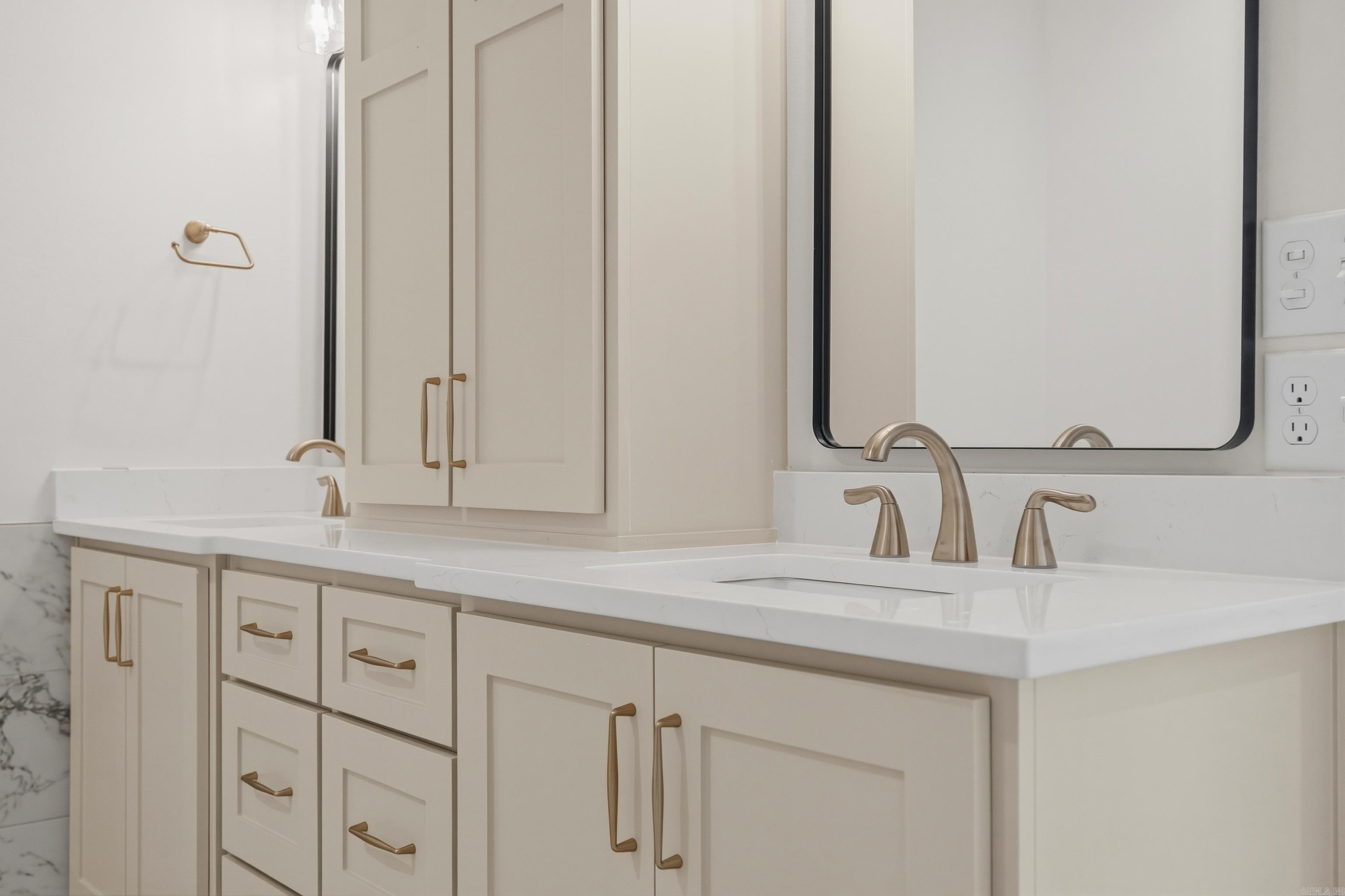 VILLACARRIEDO - Residential