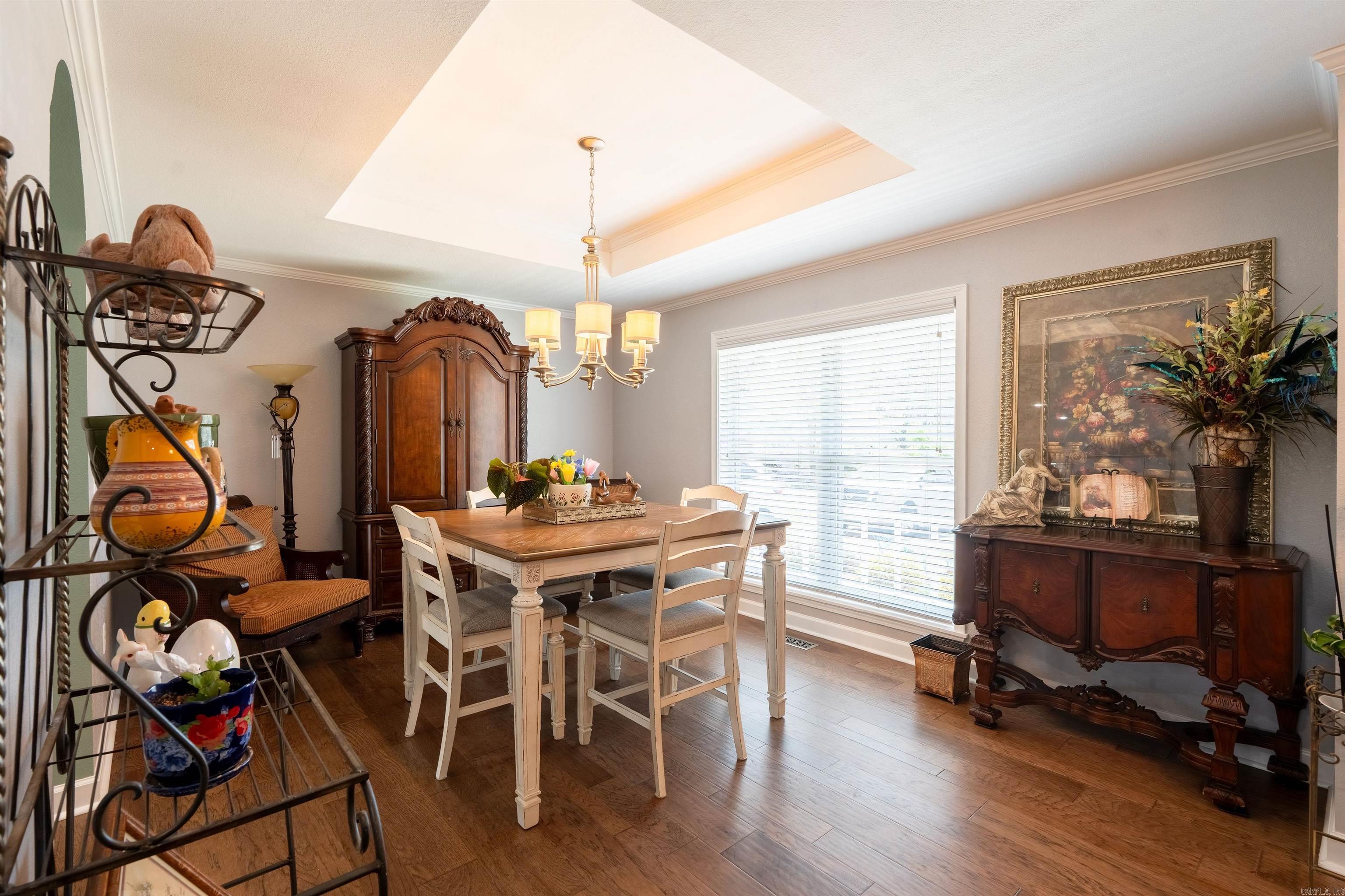 EDGEWATER COVE - Residential