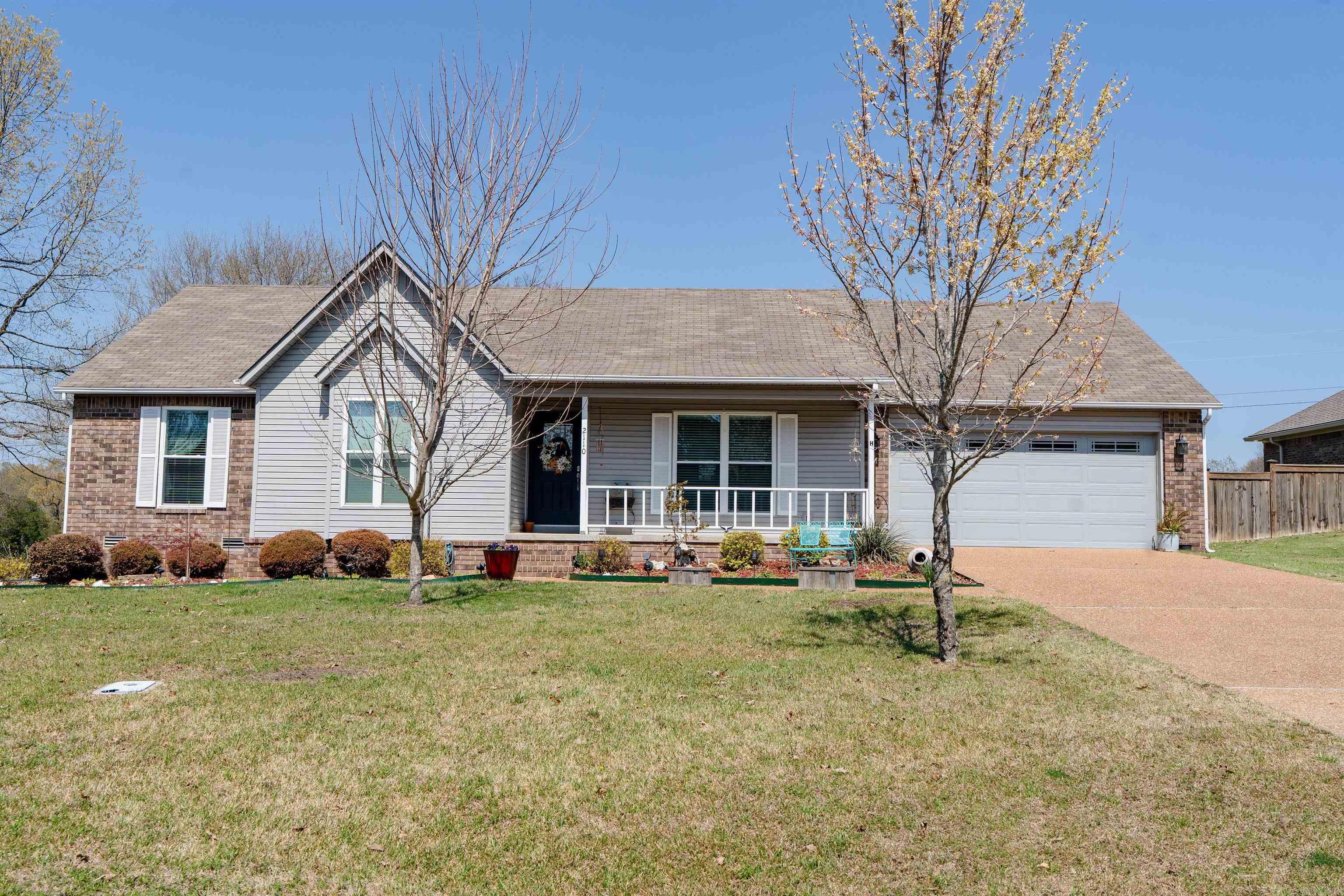 EDGEWATER COVE - Residential