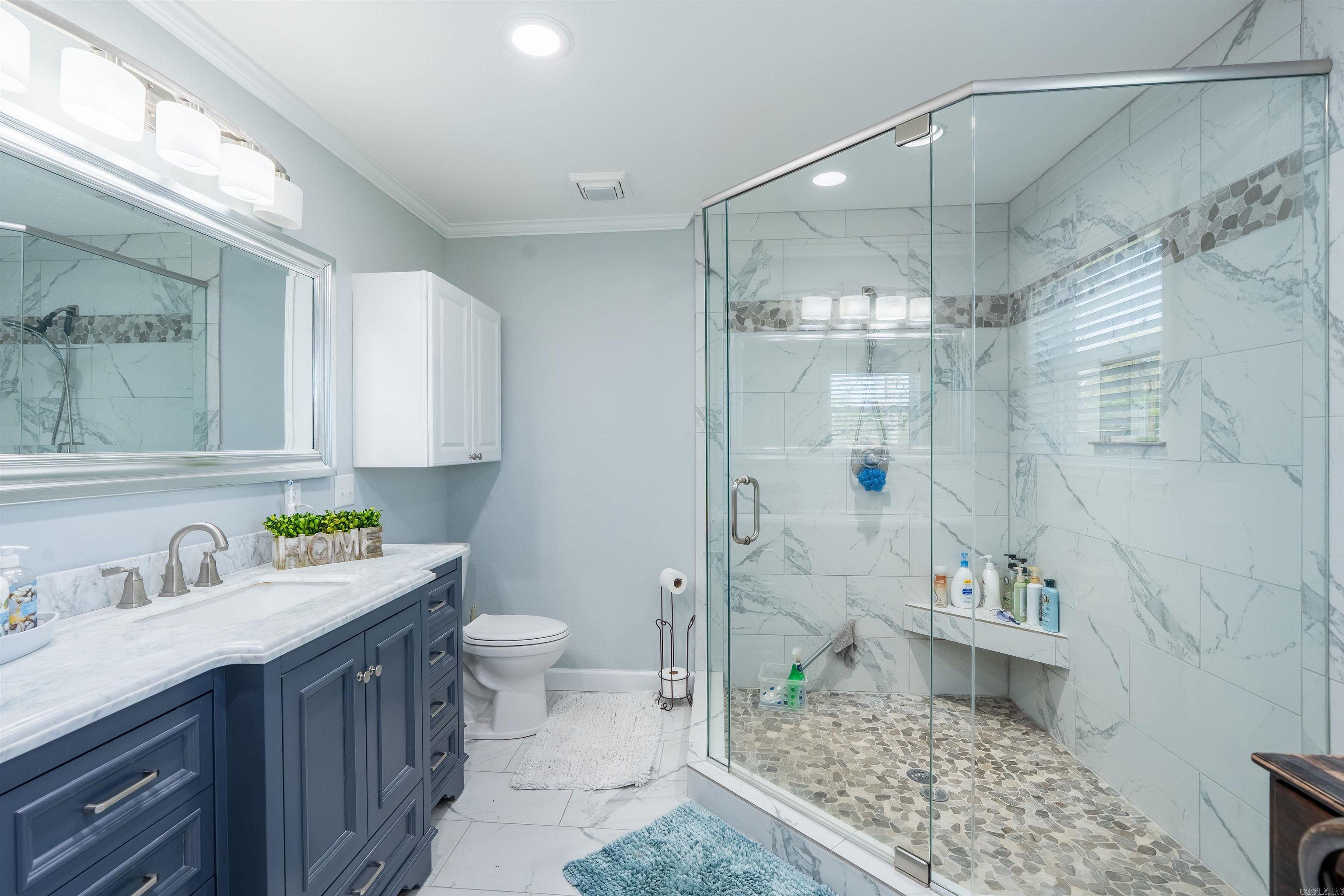 EDGEWATER COVE - Residential