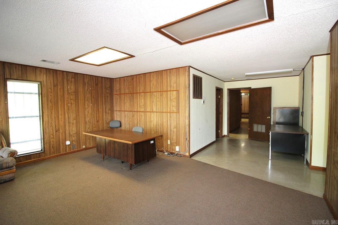 Cooper Creek - Commercial Sale