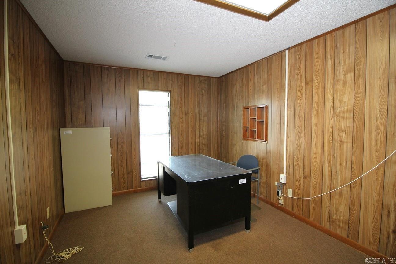Cooper Creek - Commercial Sale