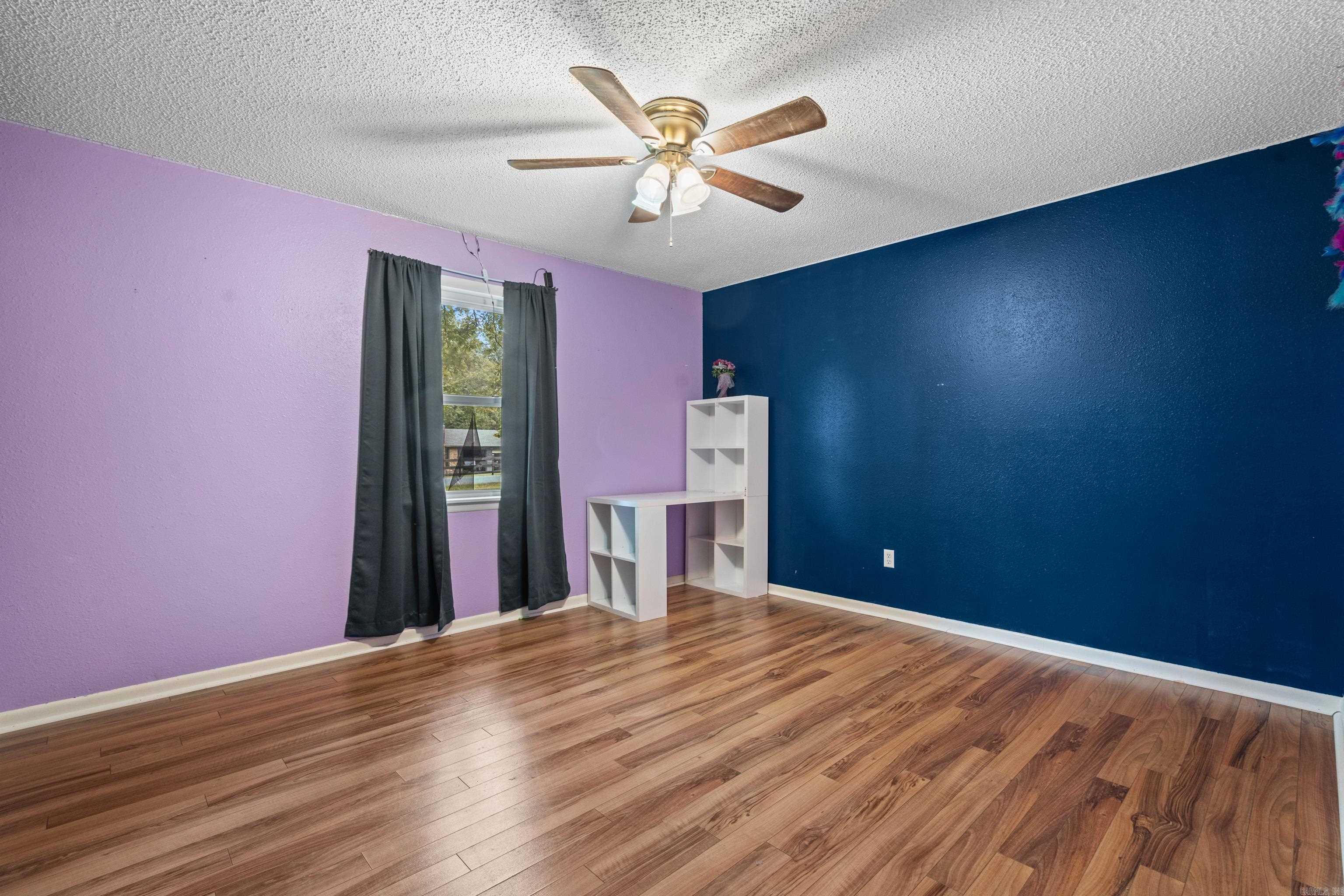 OAKDALE ACRESI - Residential