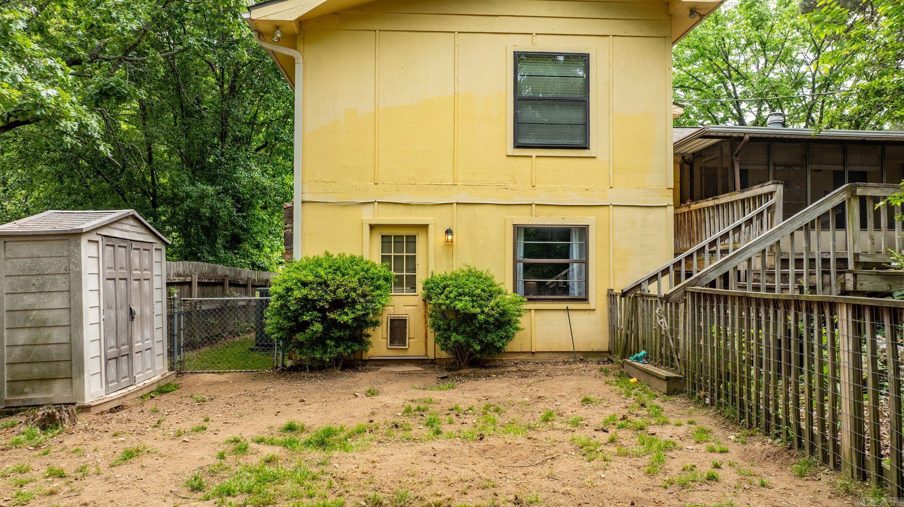 LEAWOOD MTN - Residential