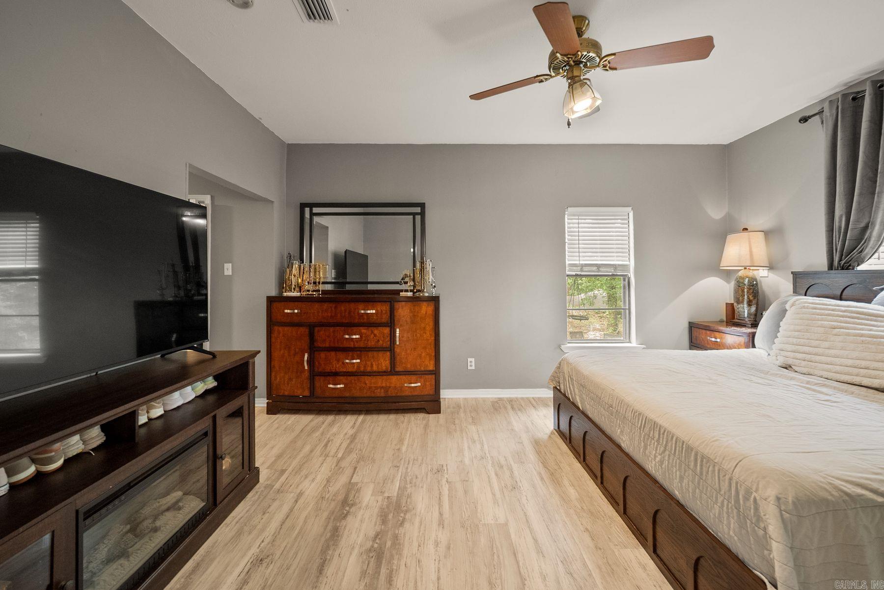 LEAWOOD MTN - Residential