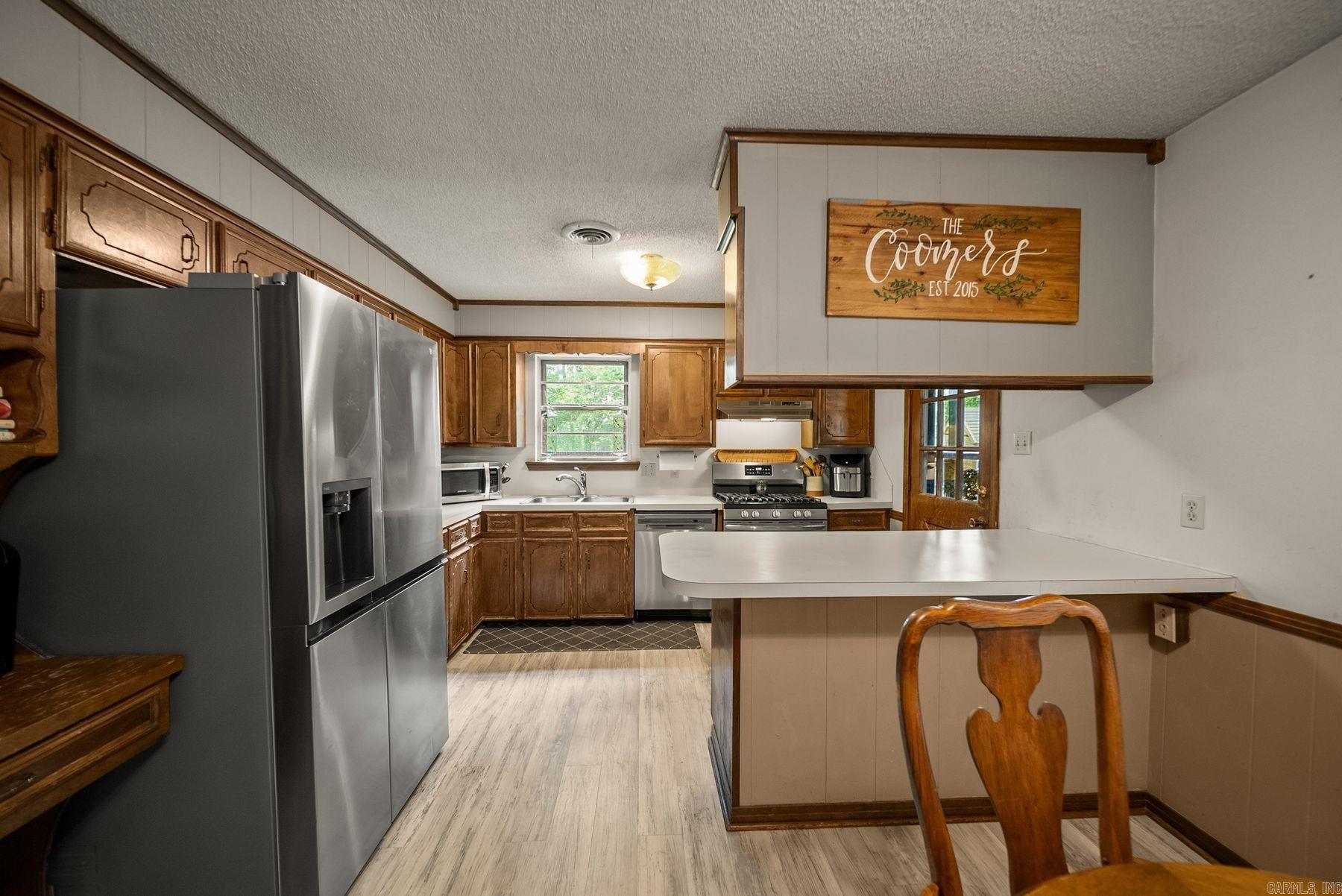 LEAWOOD MTN - Residential