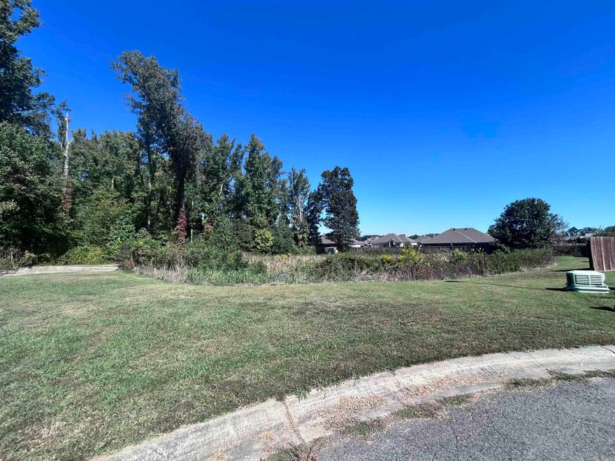 Private end of cul de sac setting in Shadow Creek Subdivision. Utilities at the street and minutes to the interstate for an effortless commute.