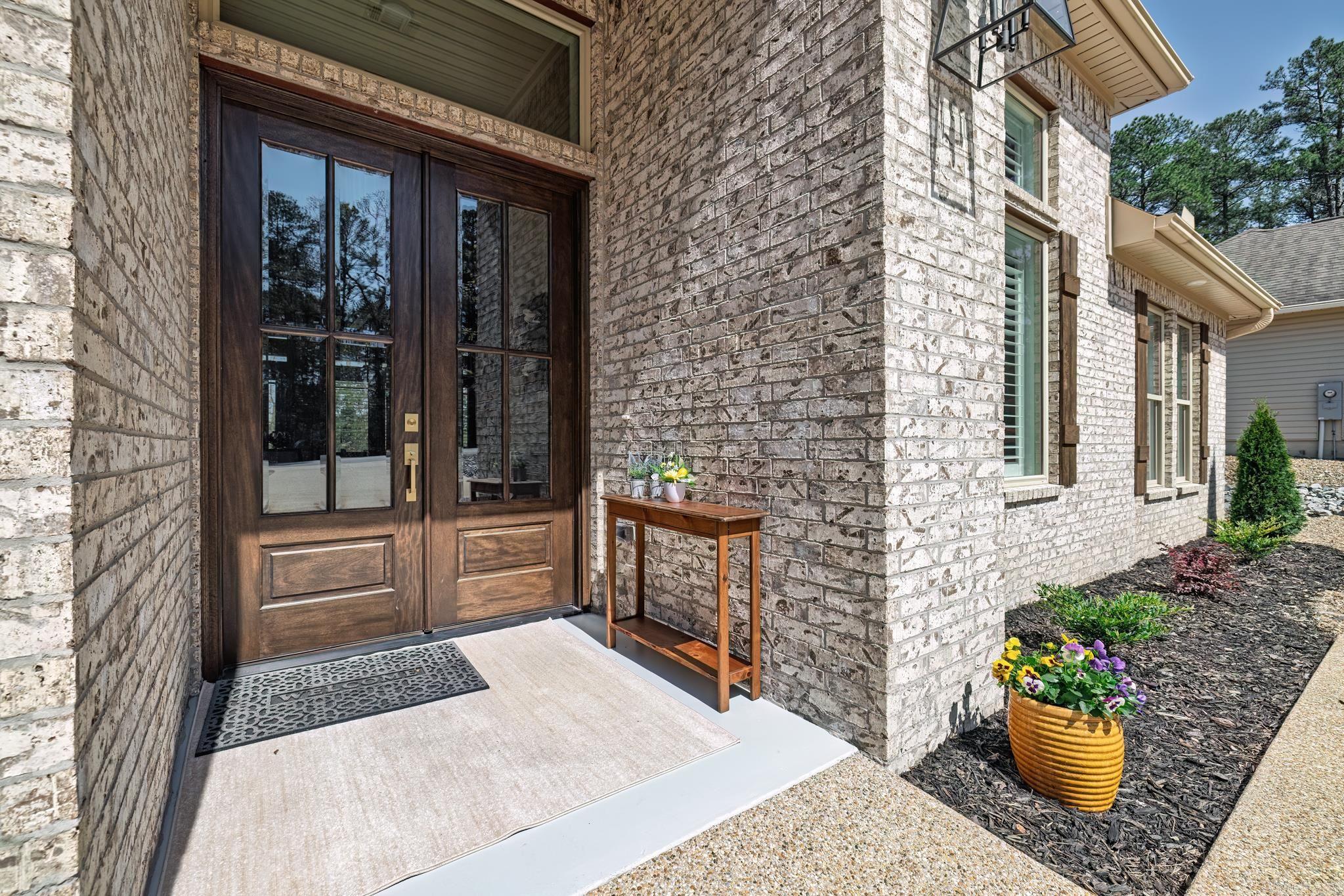 ISABELLA - Residential