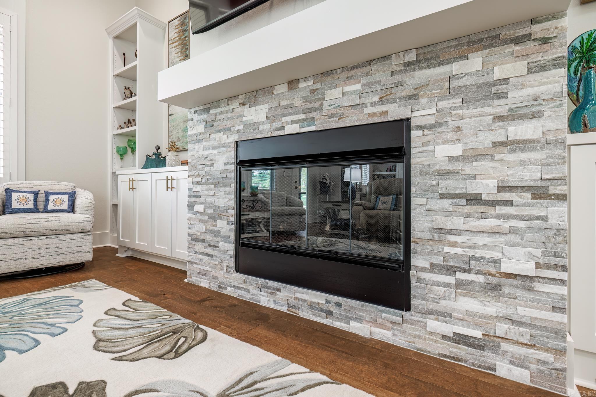 ISABELLA - Residential