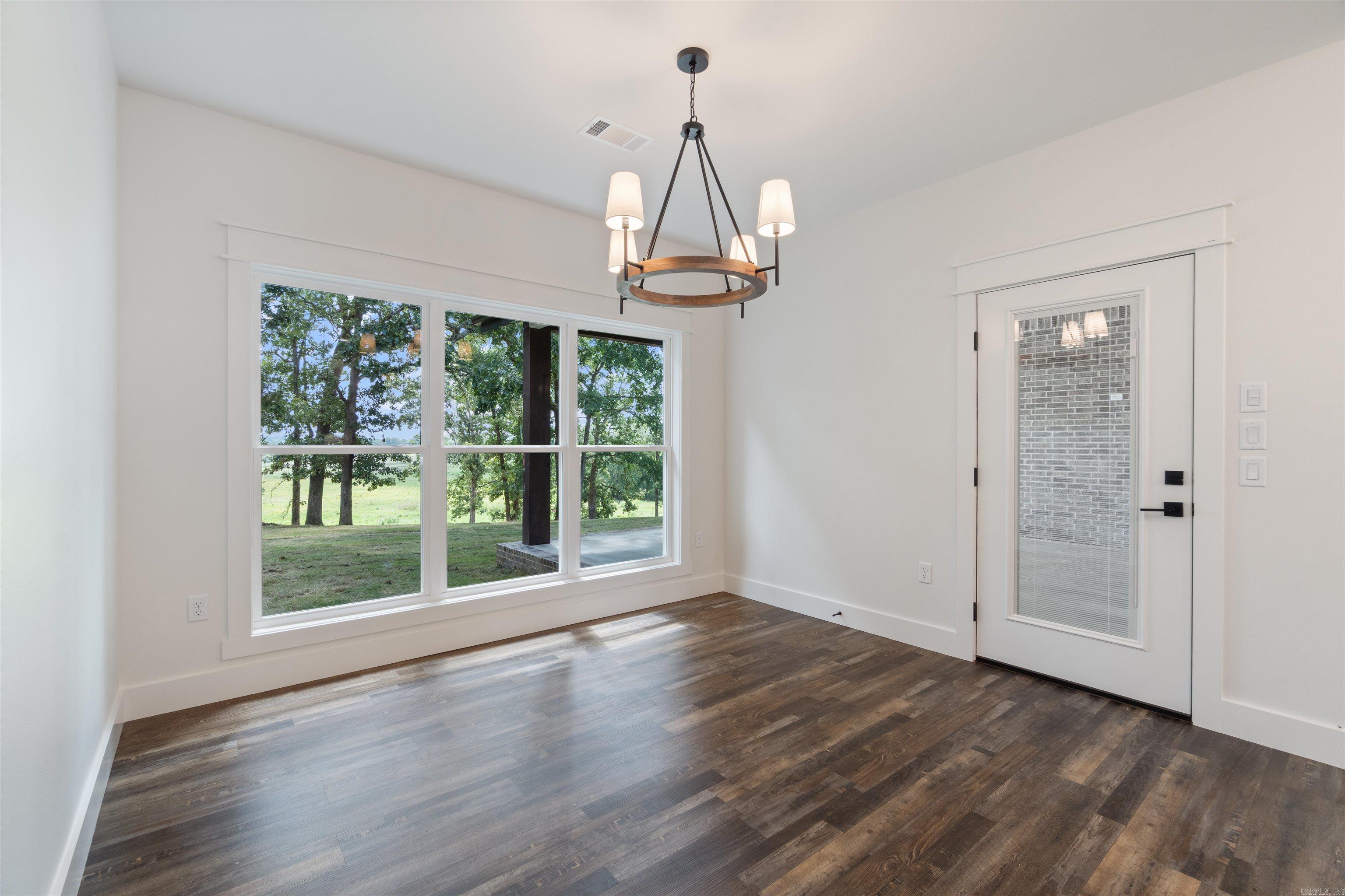 REPUBLICAN VALLEY ESTATES - Residential