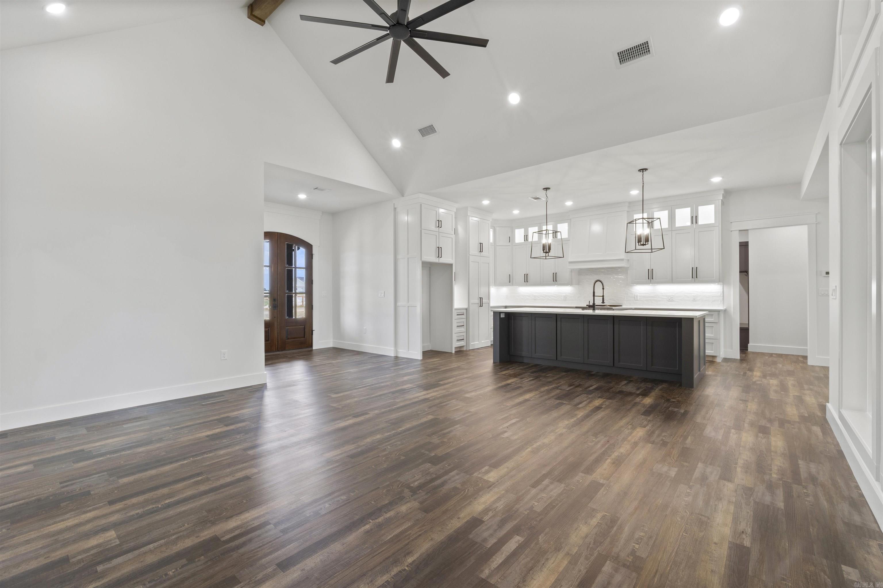 REPUBLICAN VALLEY ESTATES - Residential