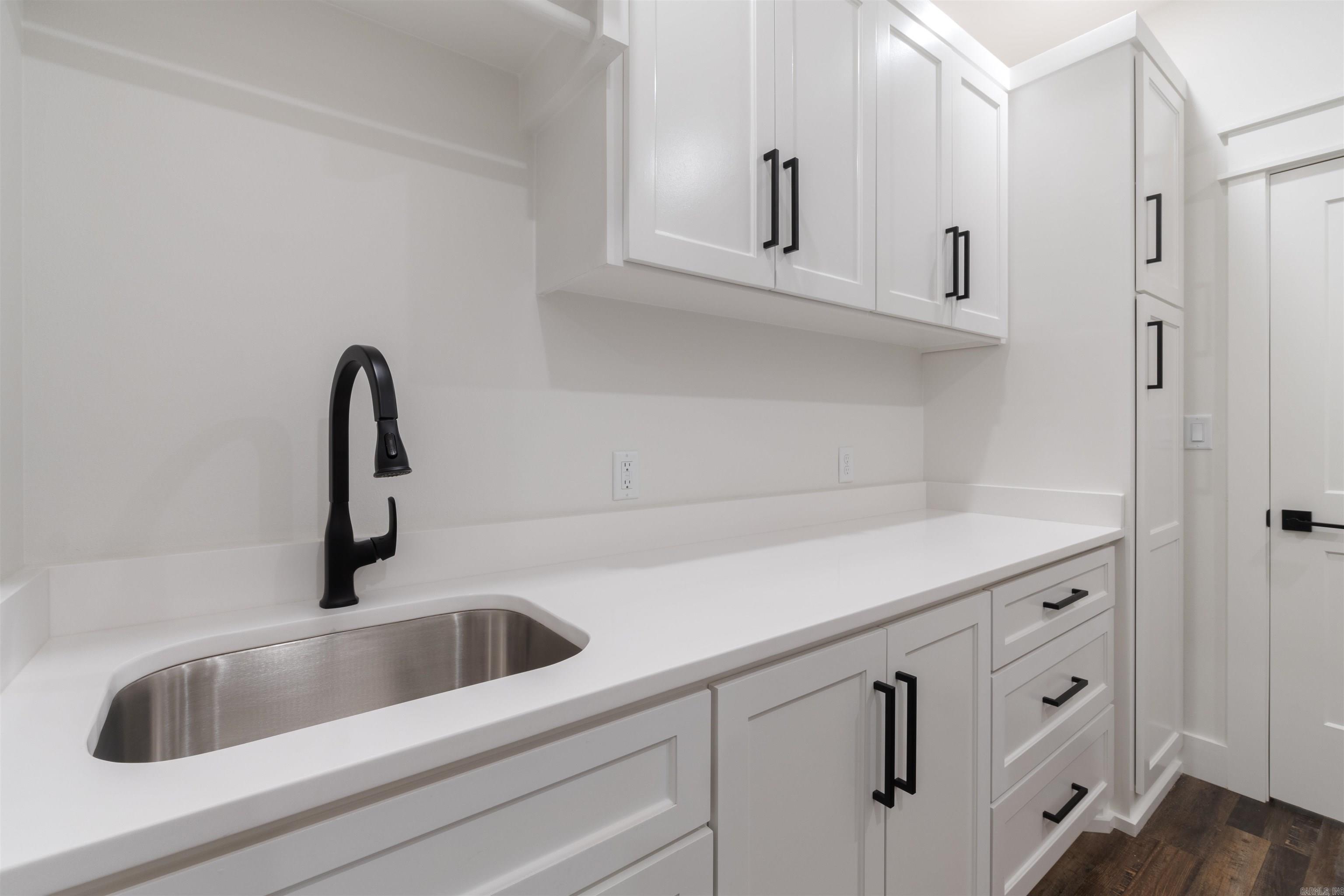 REPUBLICAN VALLEY ESTATES - Residential