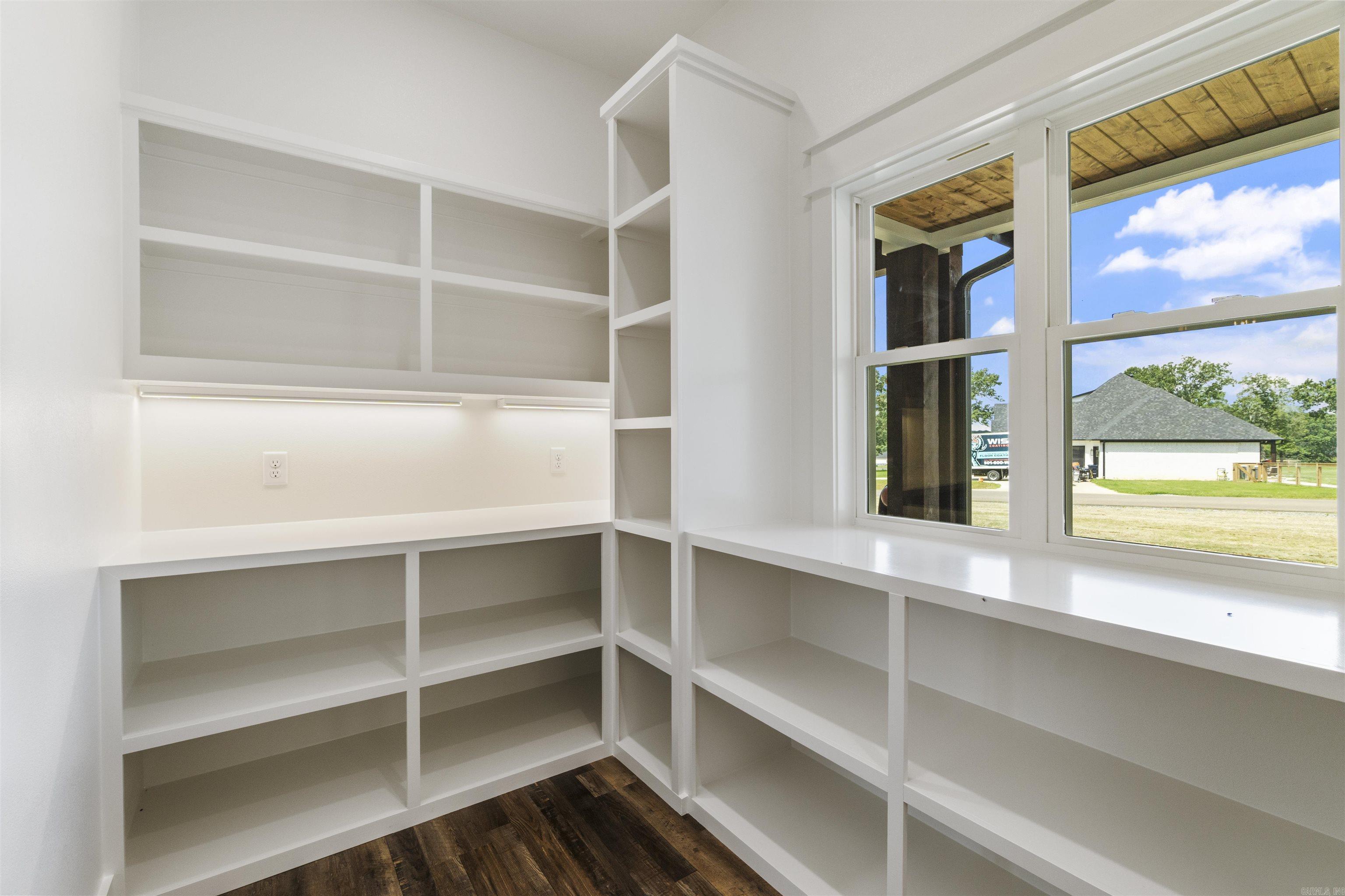 REPUBLICAN VALLEY ESTATES - Residential