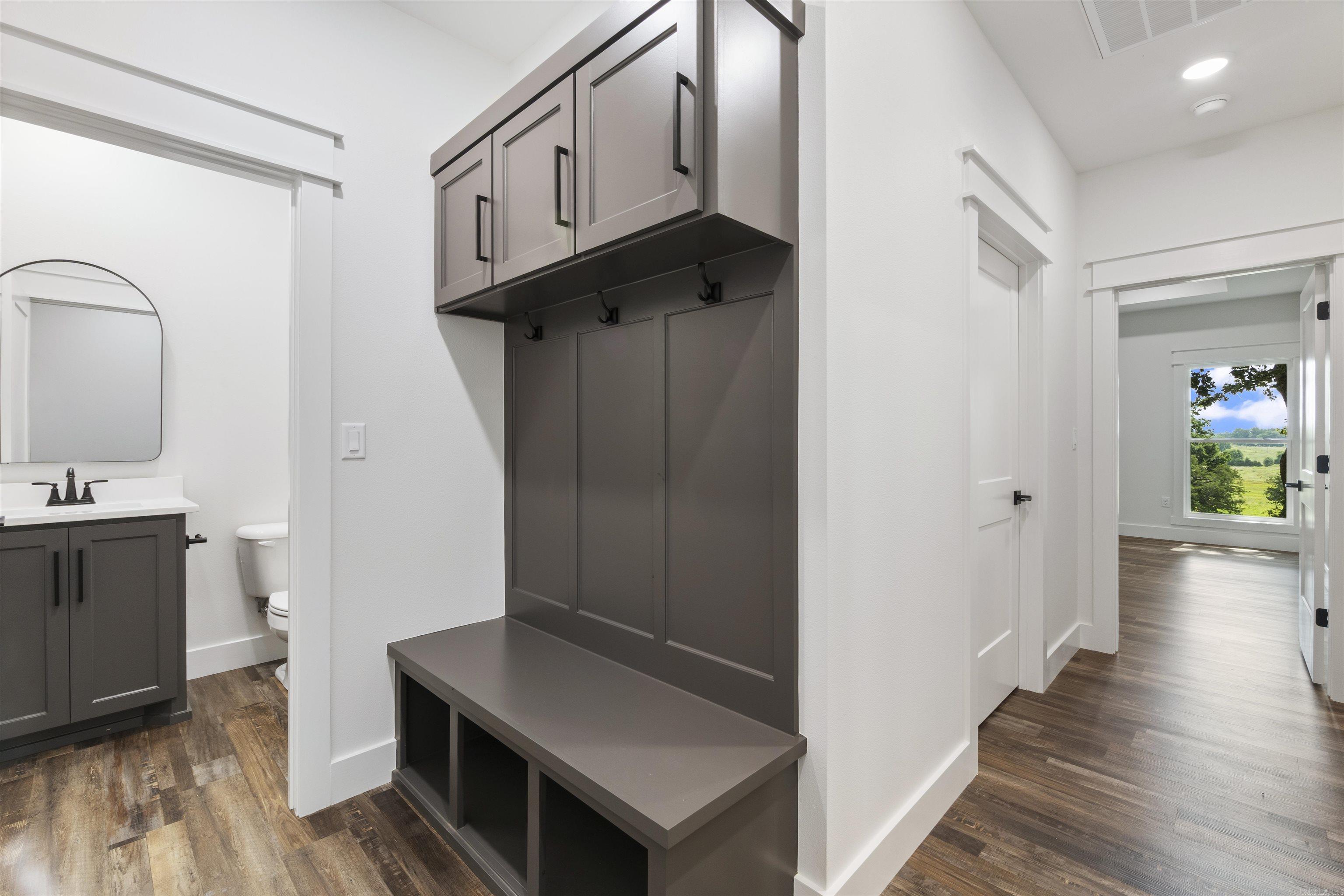 REPUBLICAN VALLEY ESTATES - Residential