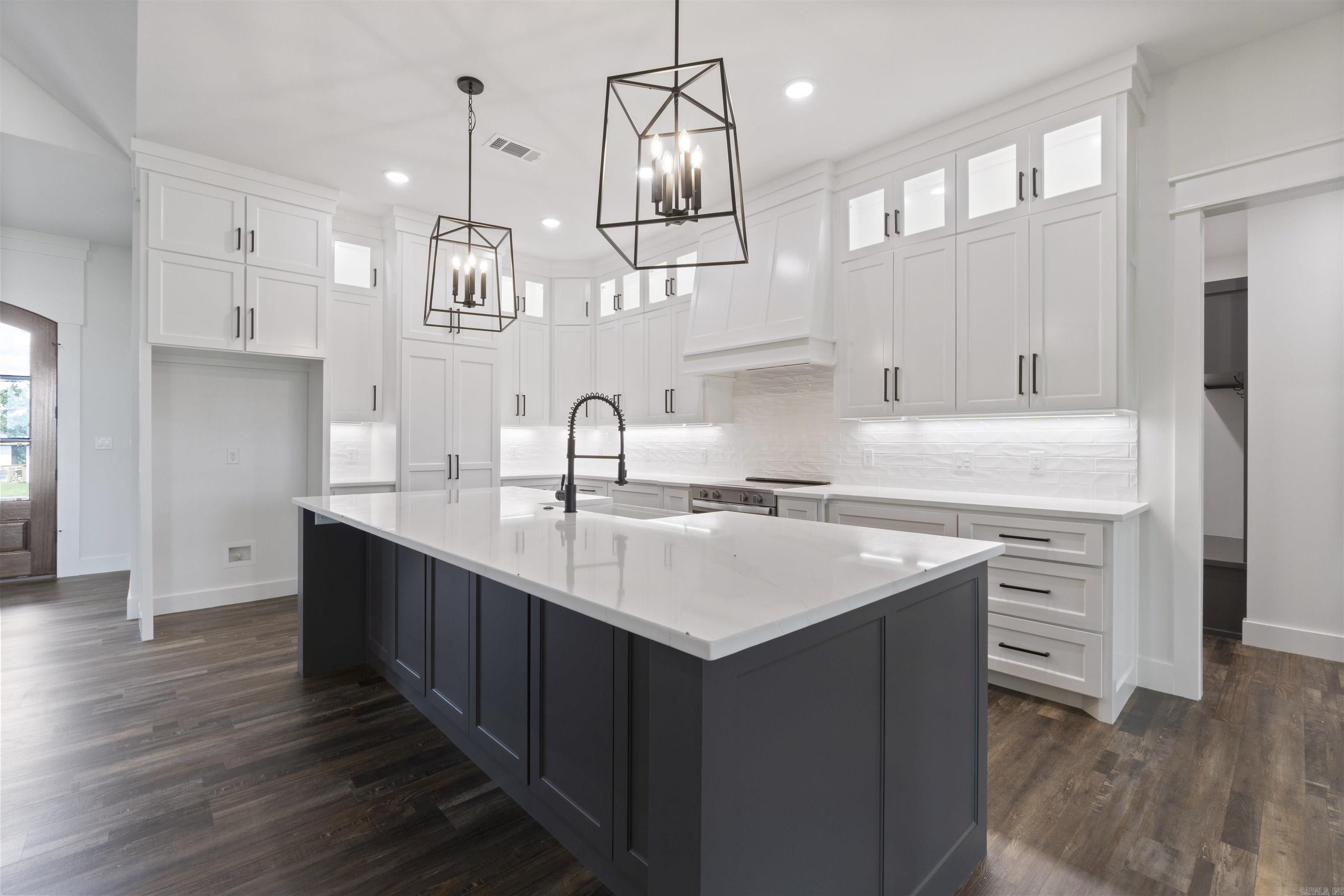 REPUBLICAN VALLEY ESTATES - Residential