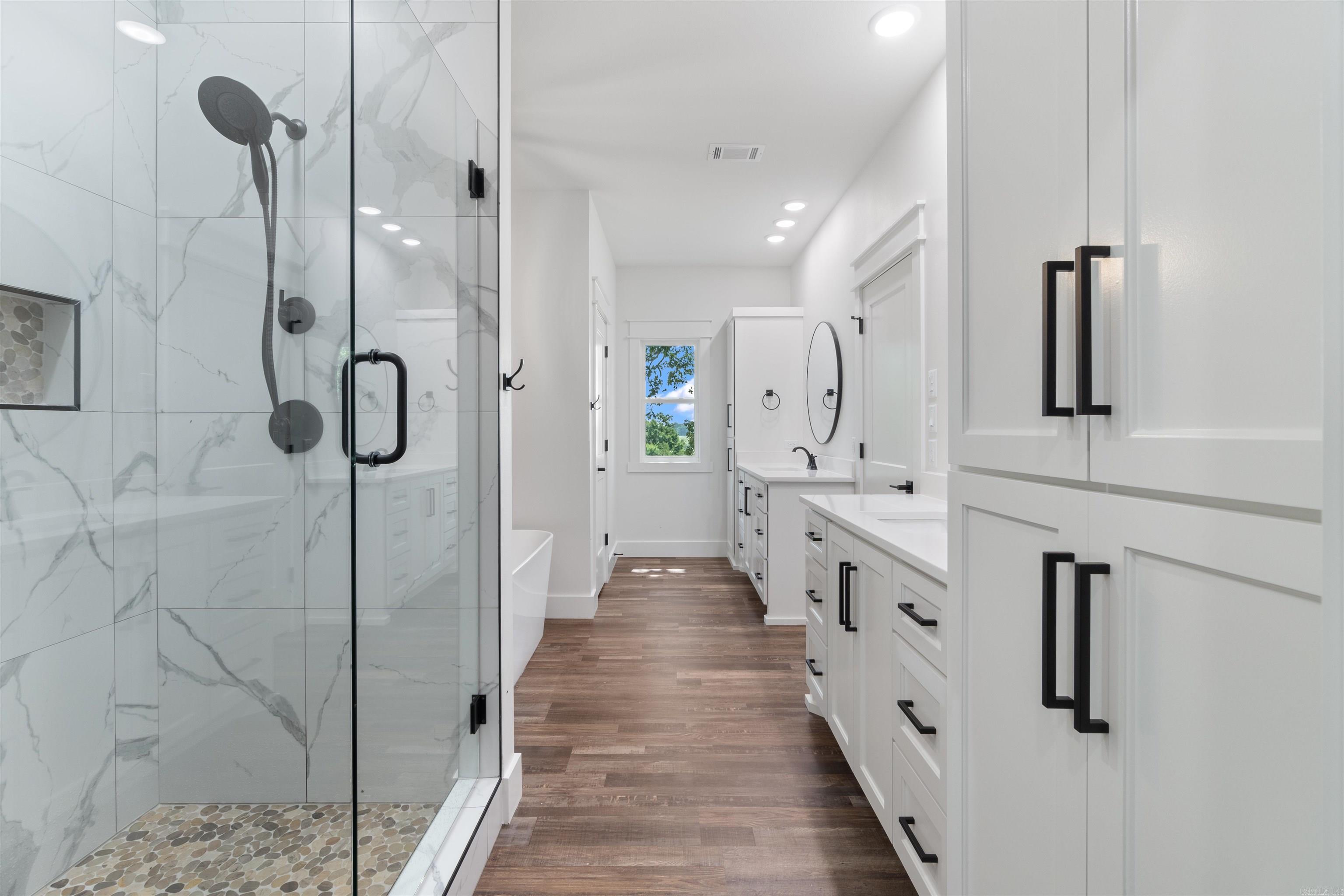 REPUBLICAN VALLEY ESTATES - Residential