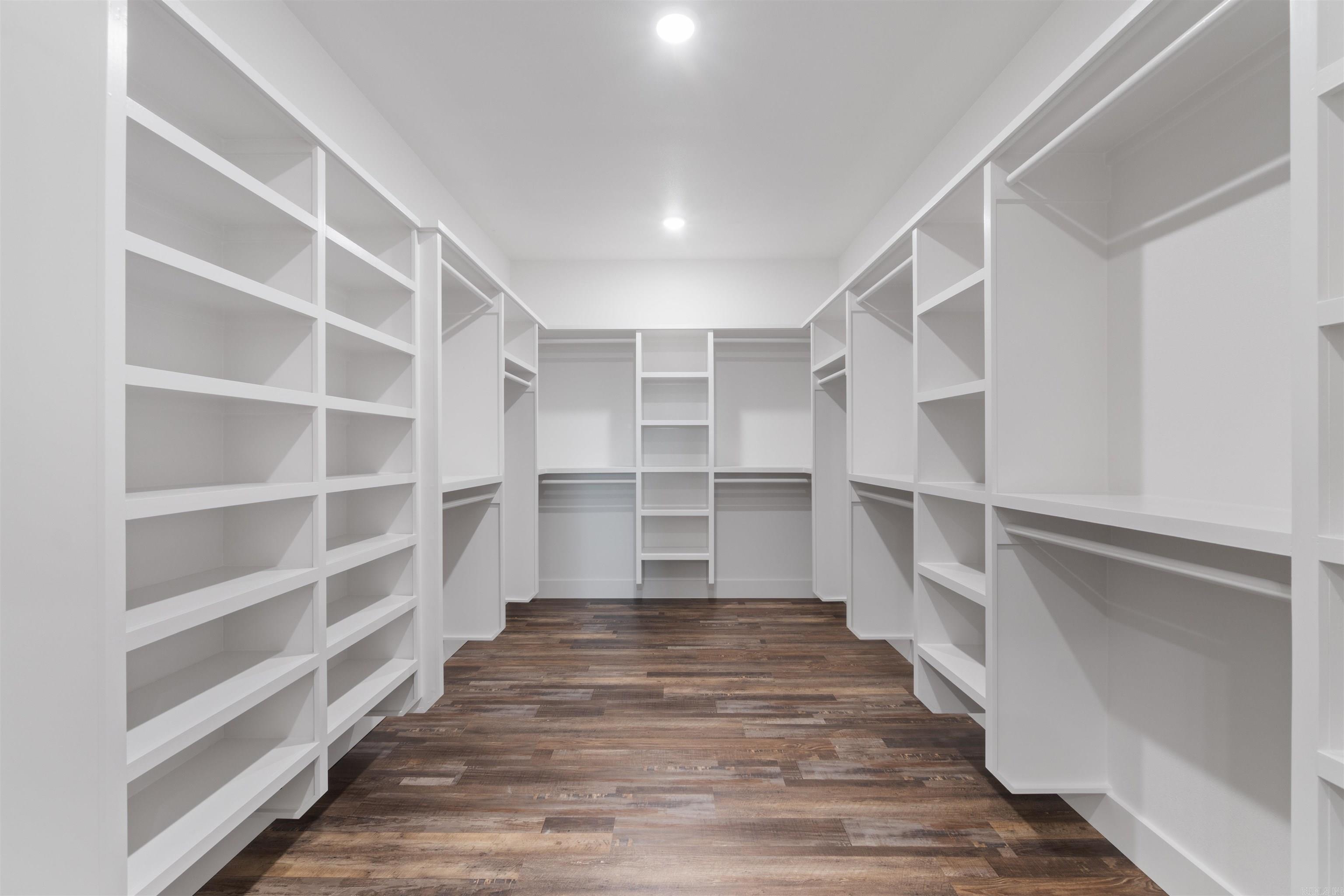 REPUBLICAN VALLEY ESTATES - Residential