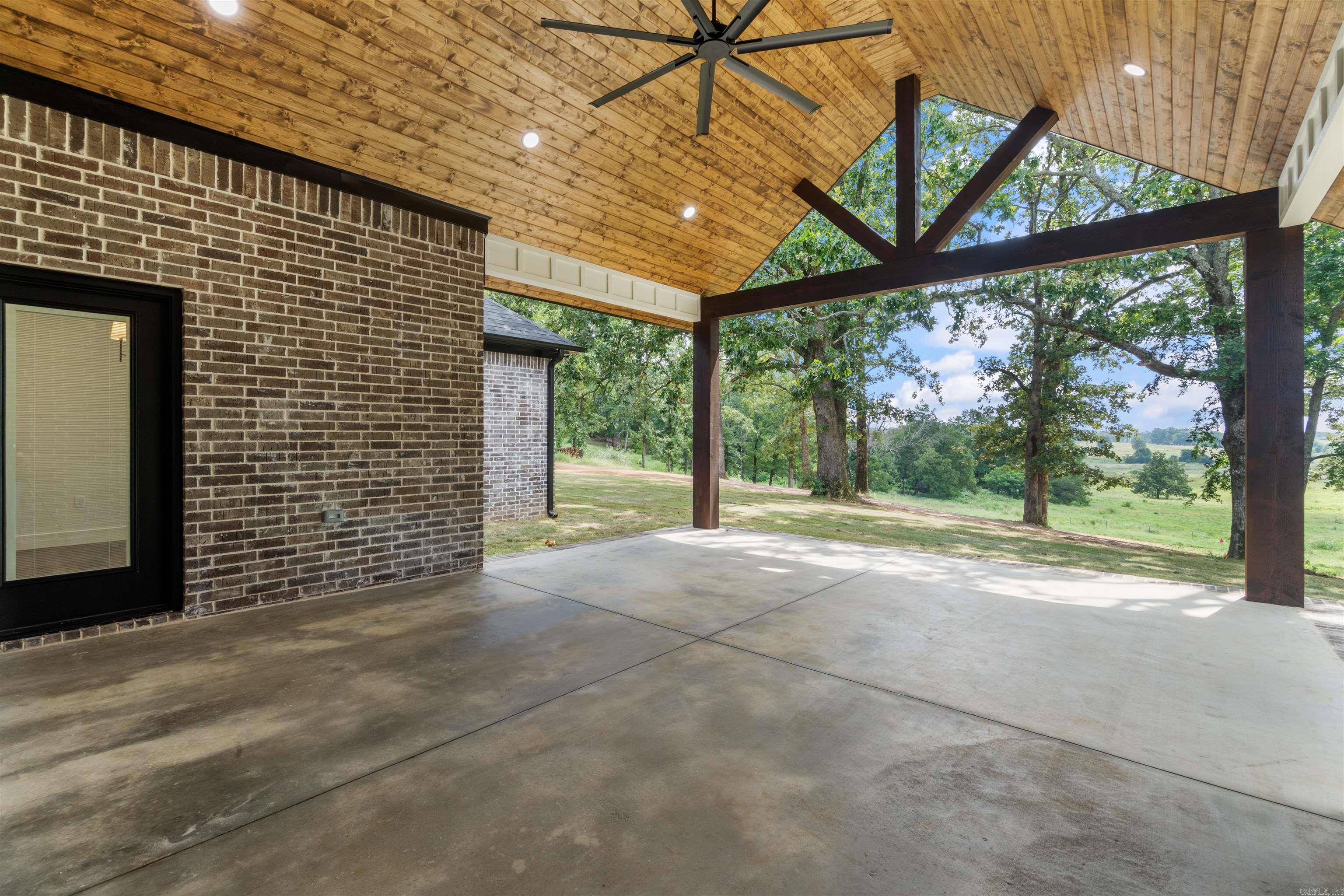 REPUBLICAN VALLEY ESTATES - Residential