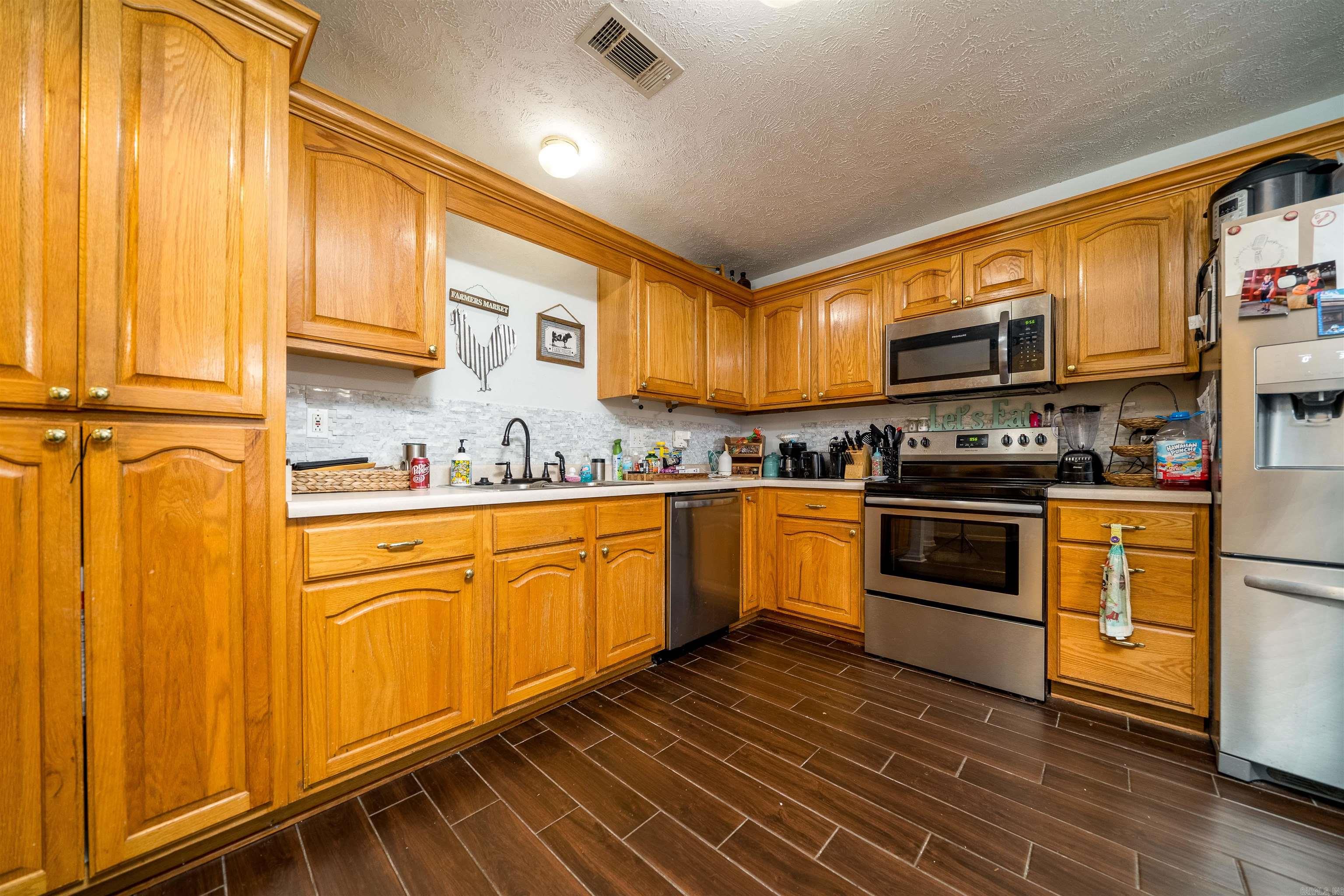 Fox Run I - Residential