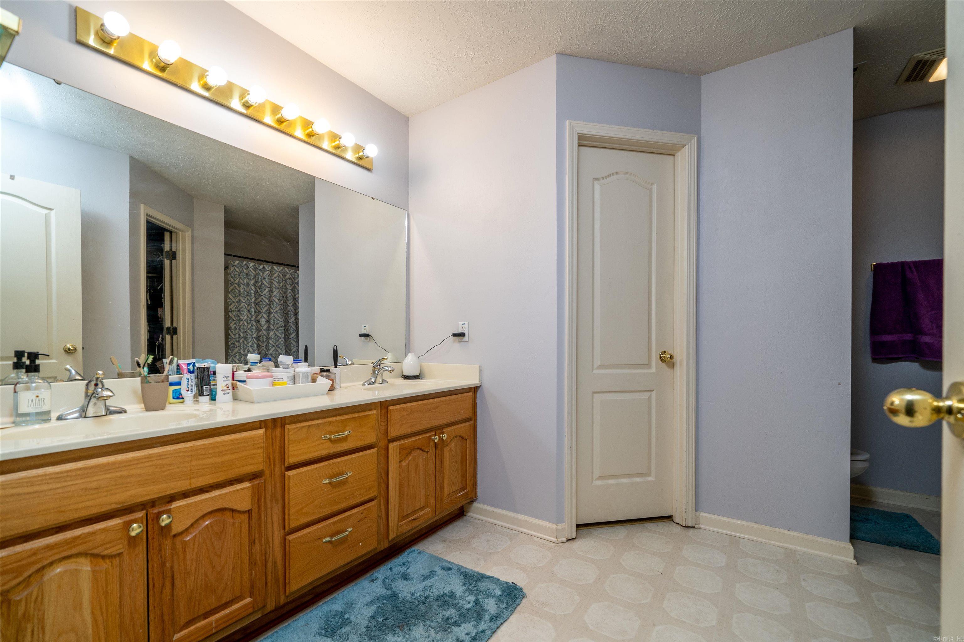 Fox Run I - Residential