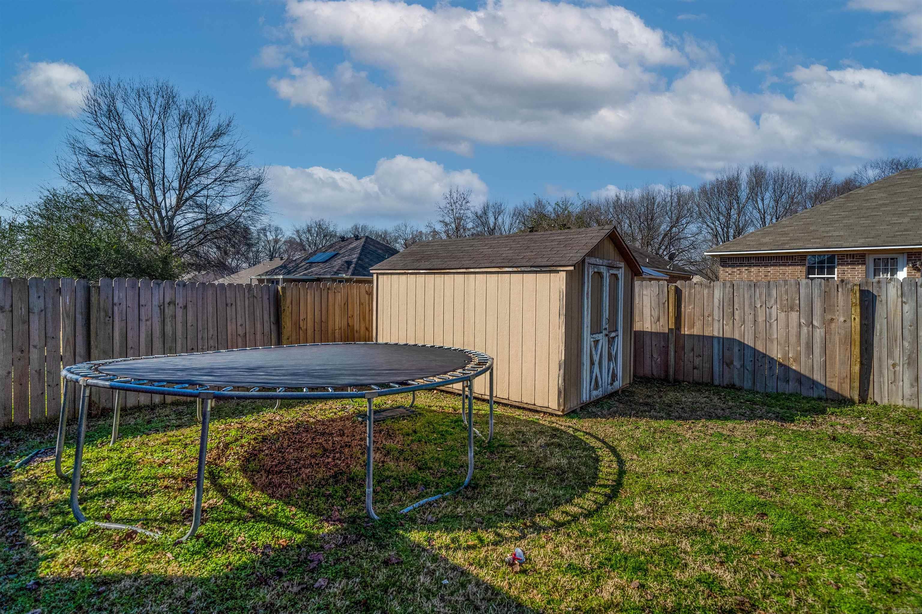 Fox Run I - Residential