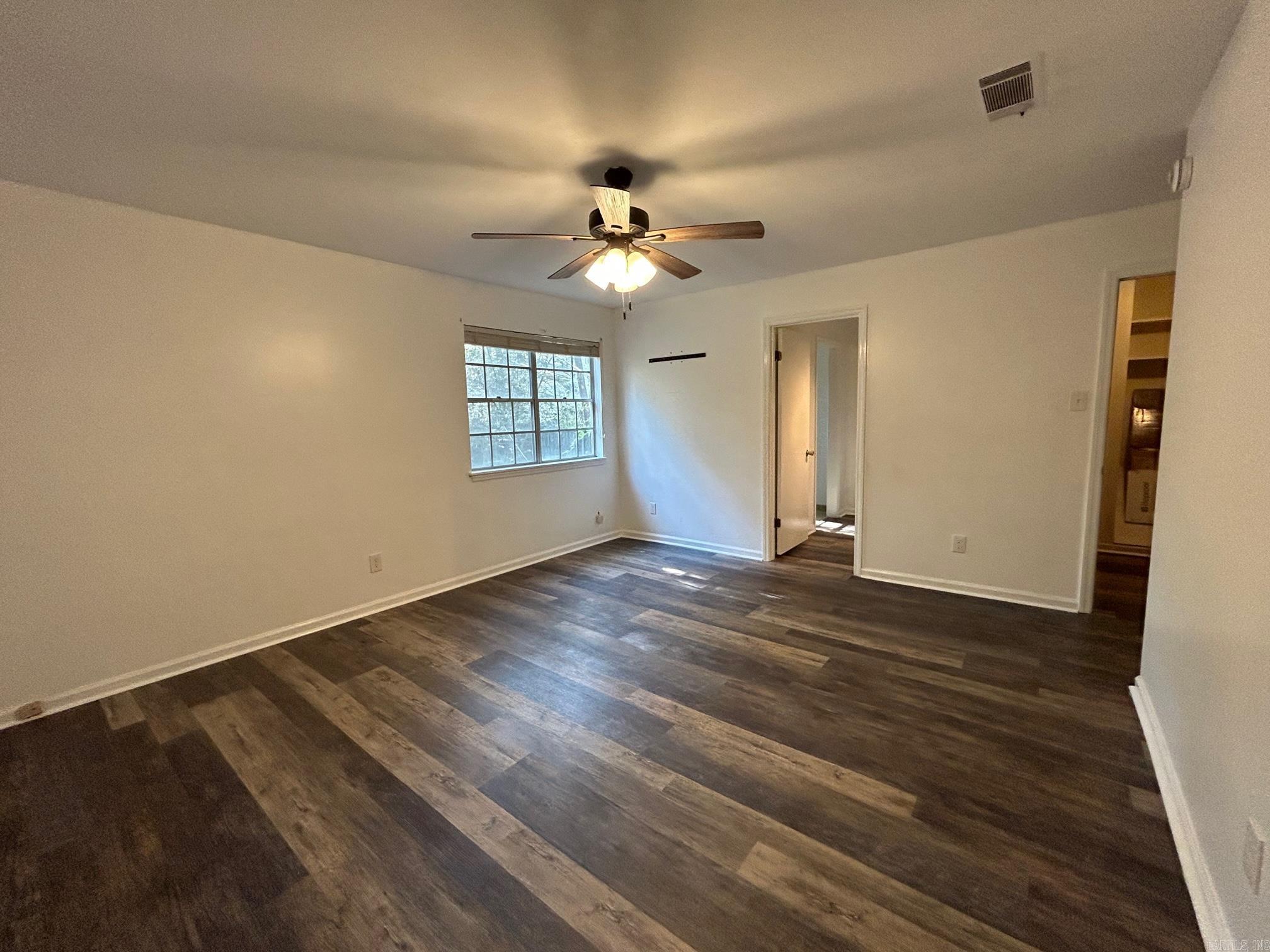 WALNUT VALLEY - Residential
