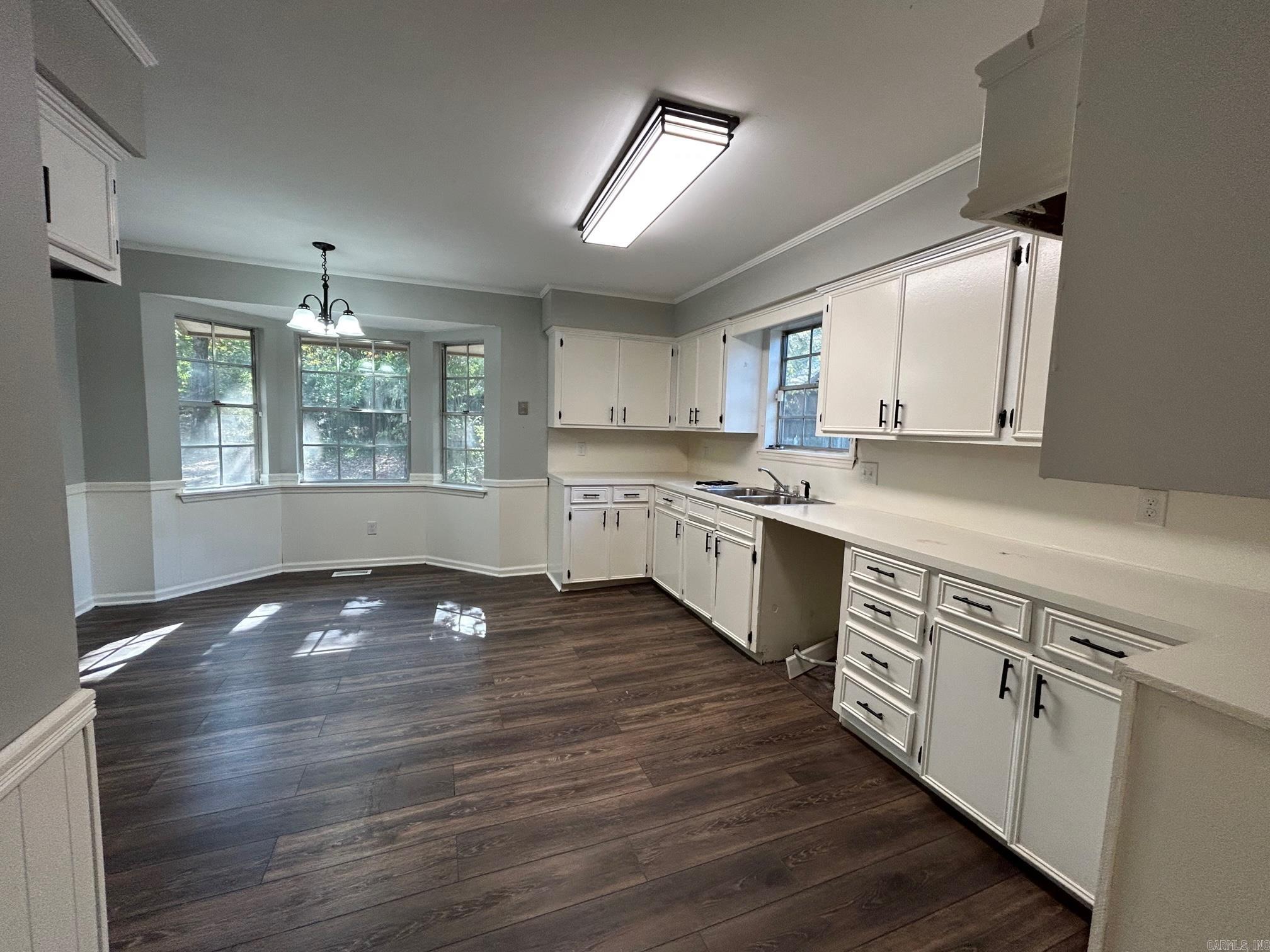 WALNUT VALLEY - Residential